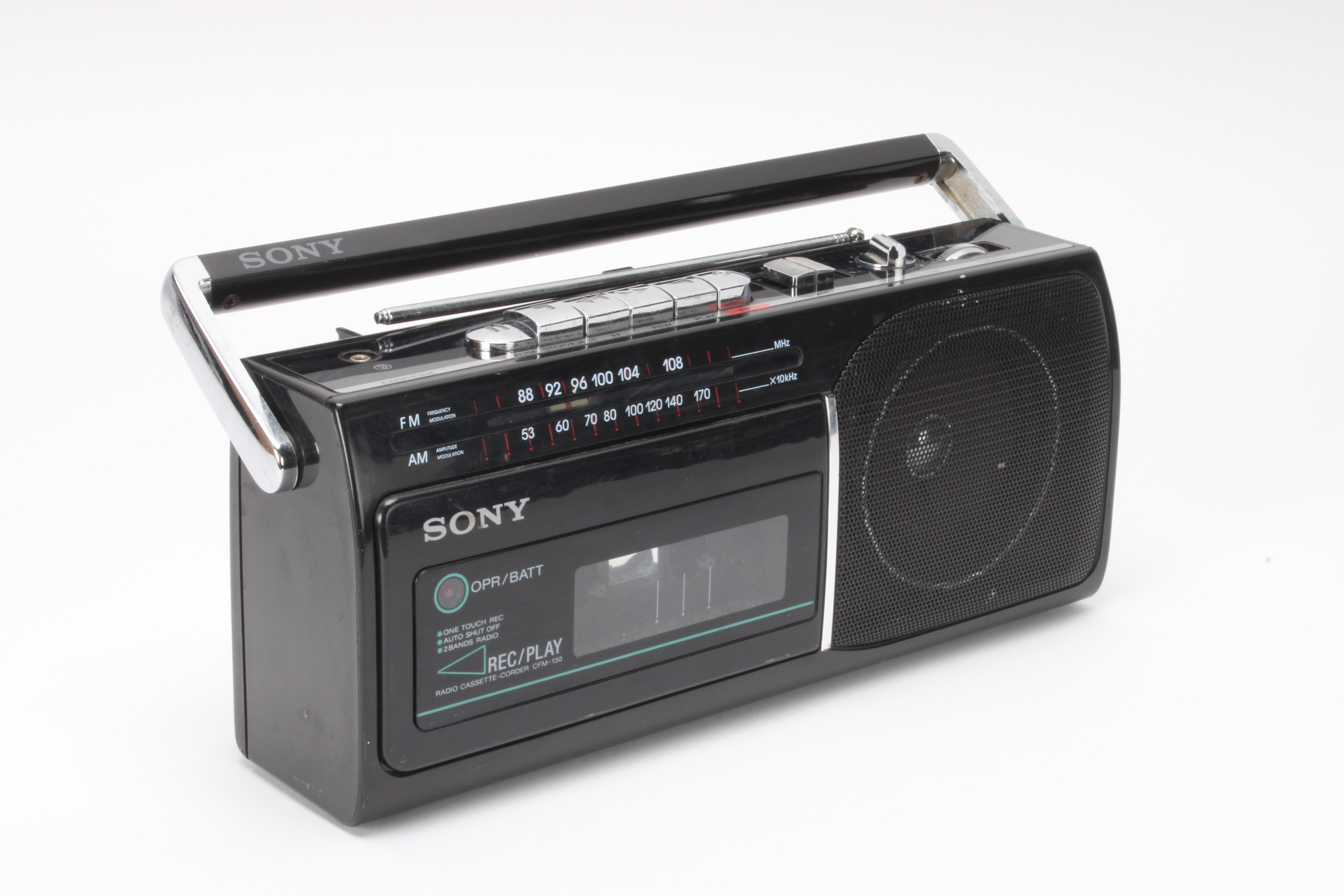 Sony CFM-130 Portable AM/FM Radio Cassette PlayeRecorder - Fair Cond