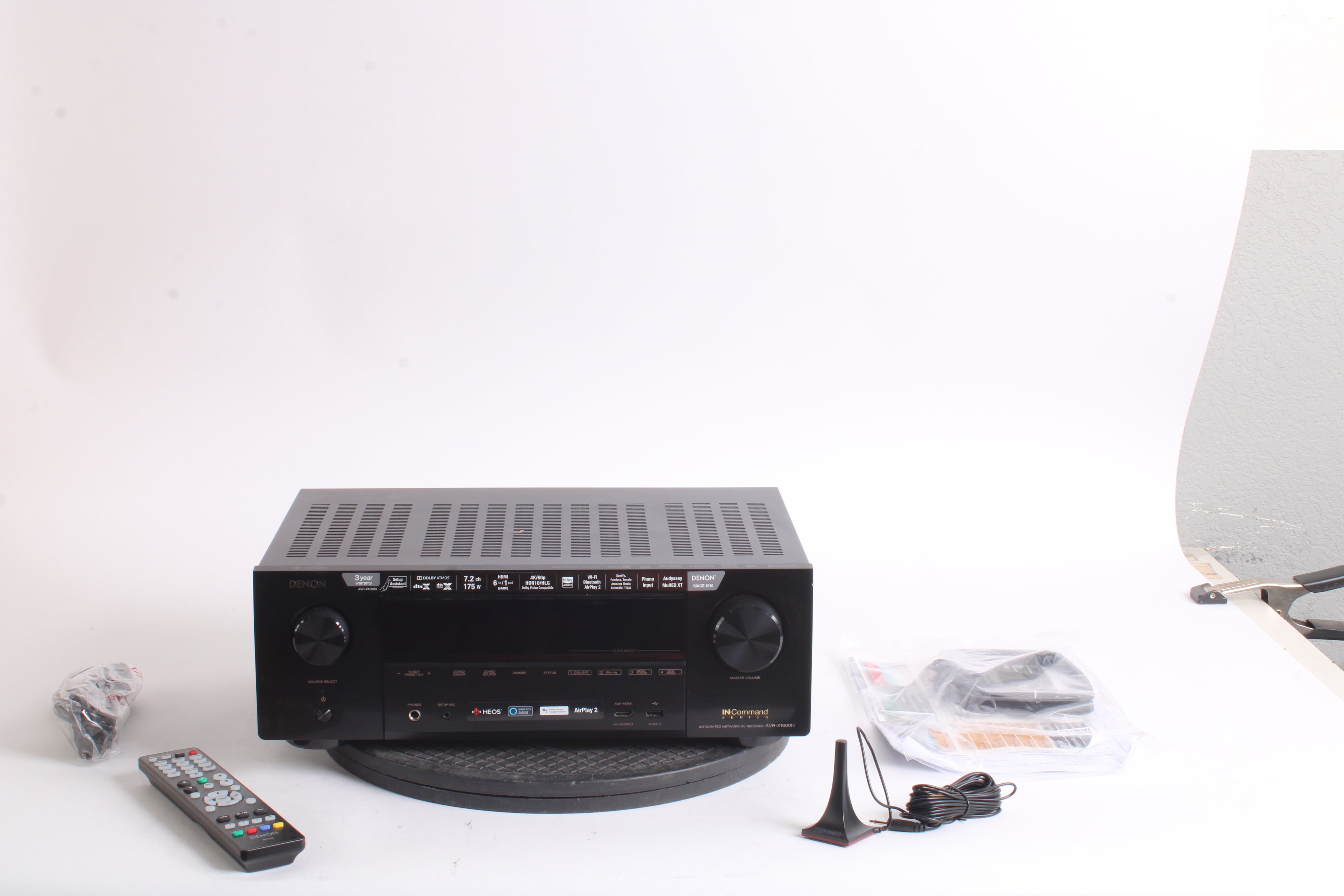 Denon AVR-X1600H Integrated Network AV Receiver / 7.2 Channel 