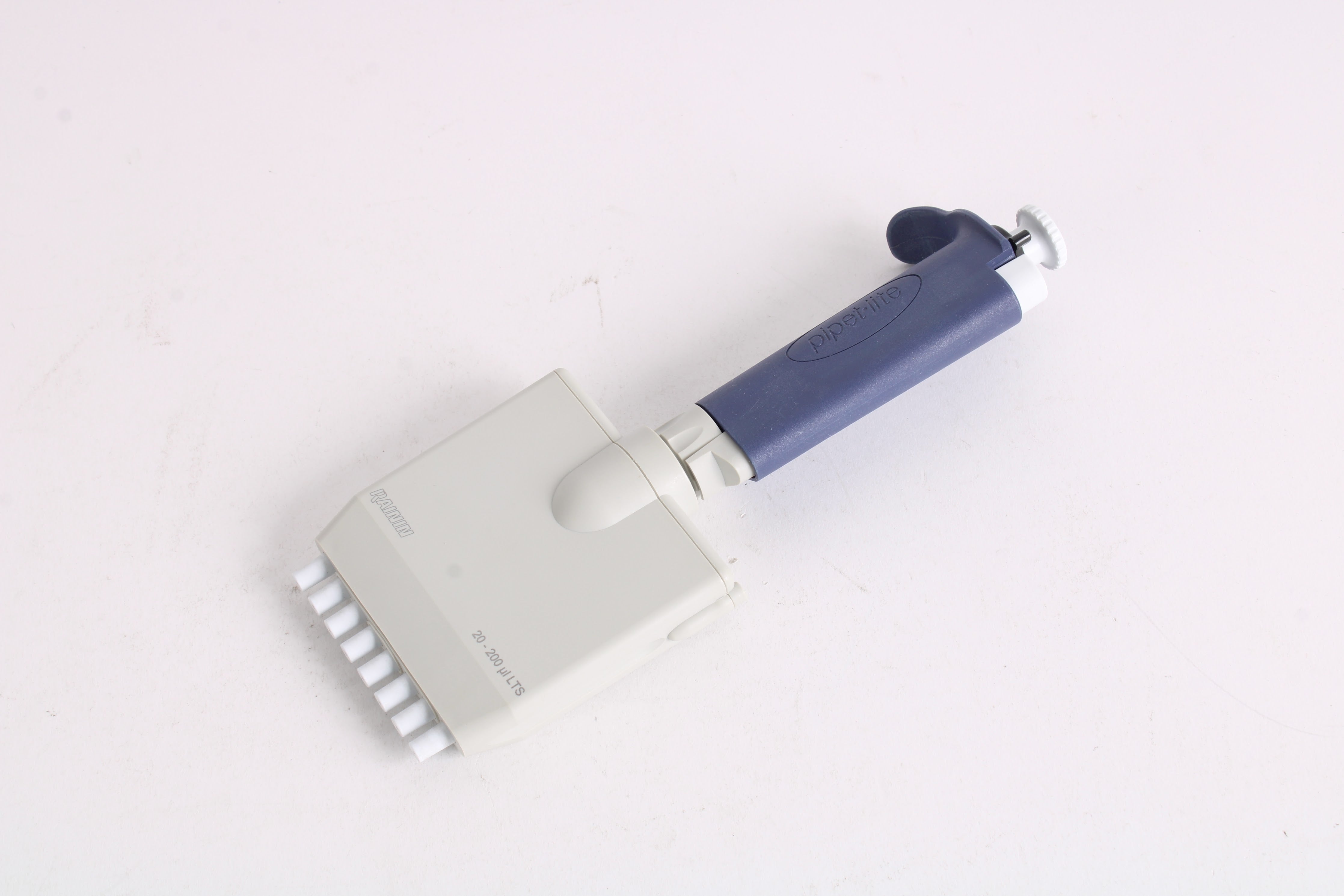 Rainin Pipet Lite L200 8Channel Multichannel 20200uL LTS Pipette