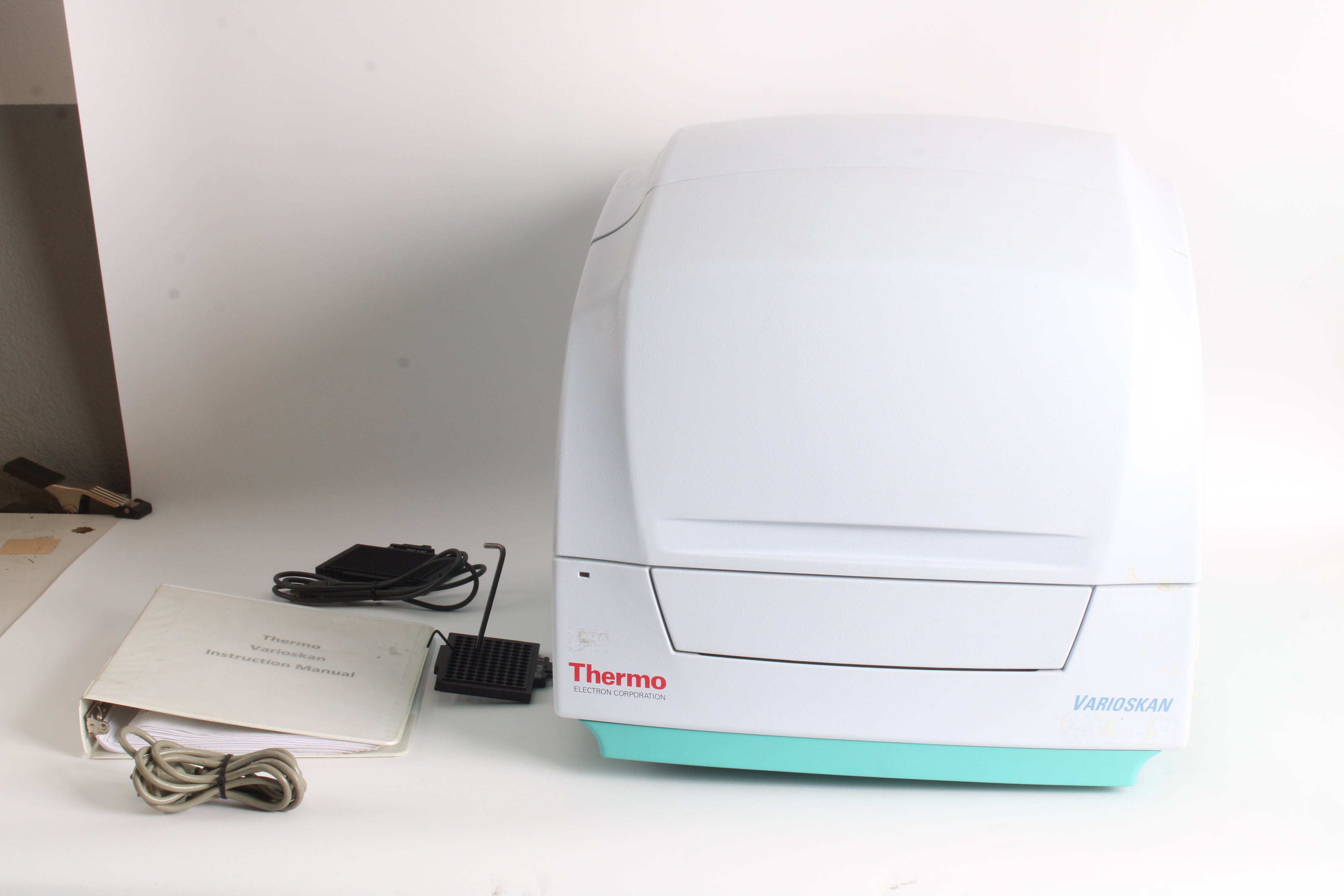 Thermo Scientific Varioskan 3001 Flash Multimode Microplate Reader & A