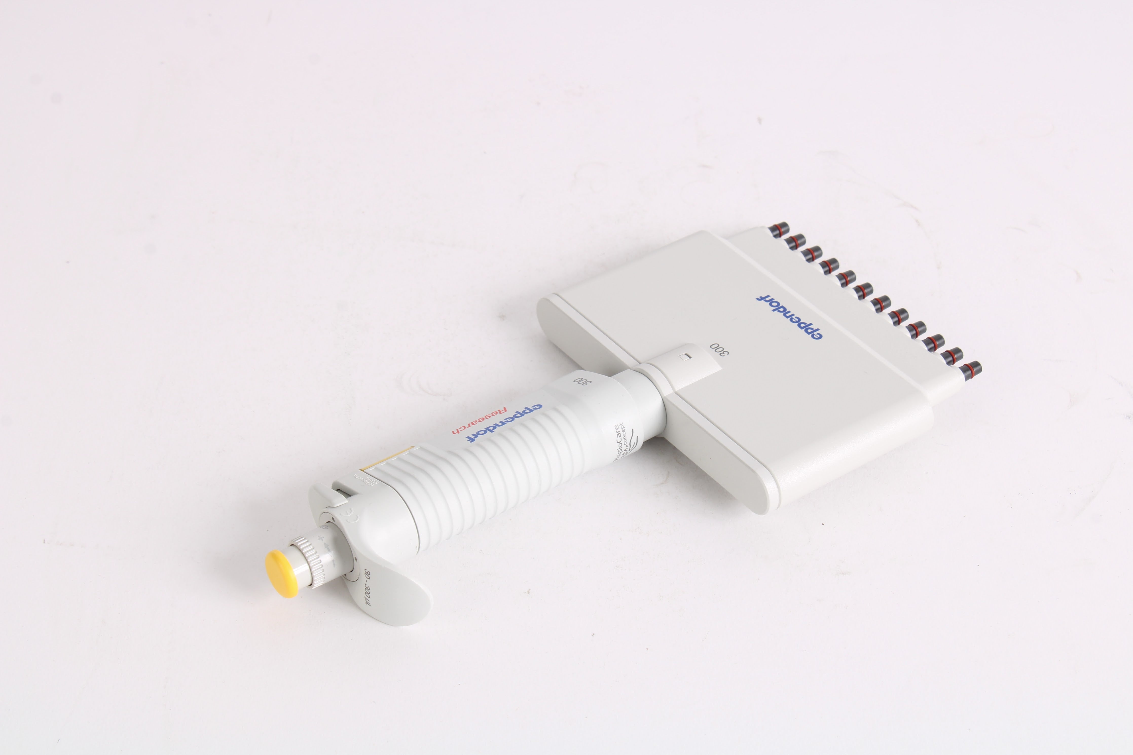 Eppendorf Research 300 30300ul 12Channel Multichannel Pipette NTC Tech