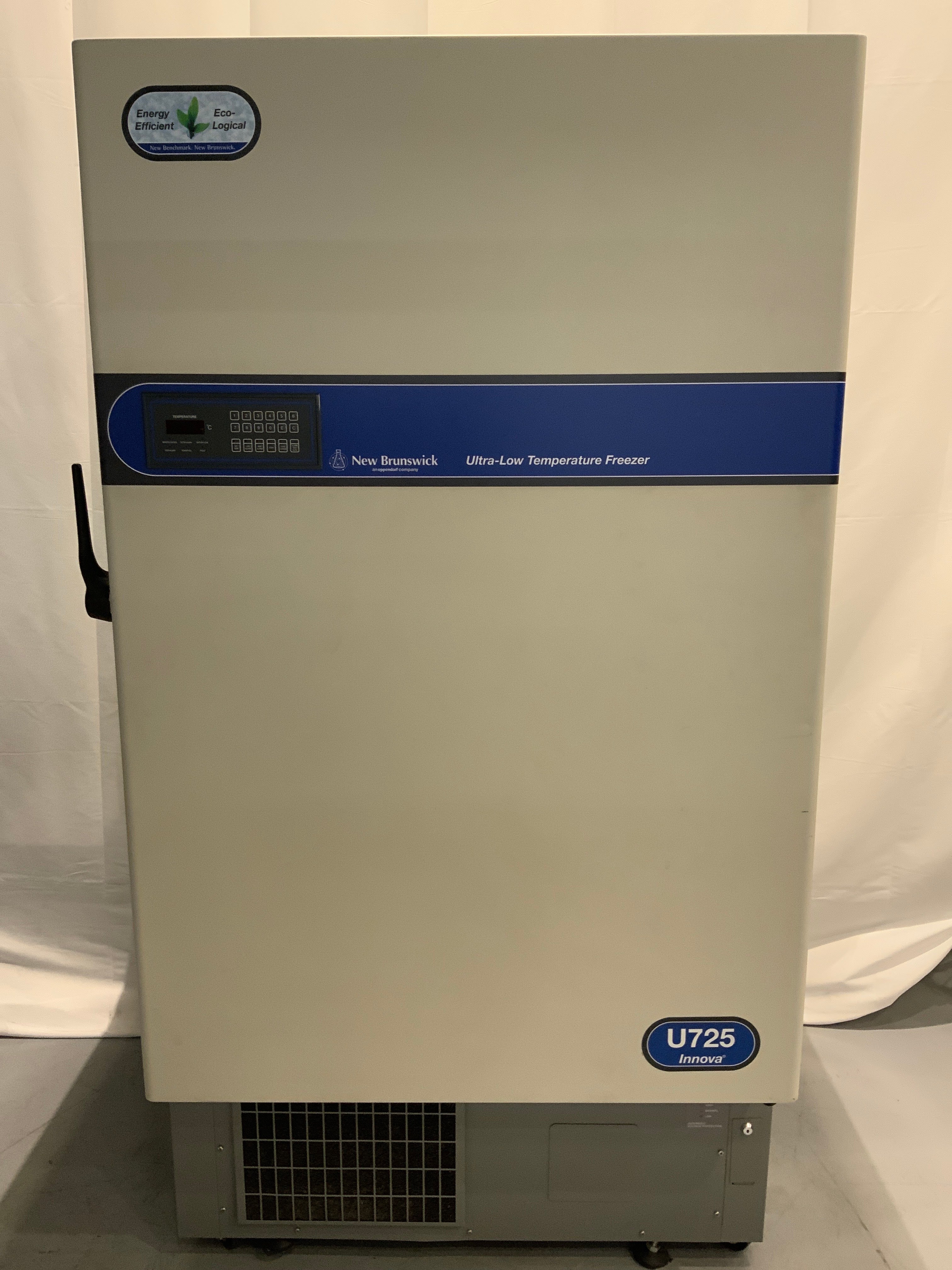U101 Innova New Brunswick Innova U725 Ultra-Low Temperature Laboratory -86C Freeze ...
