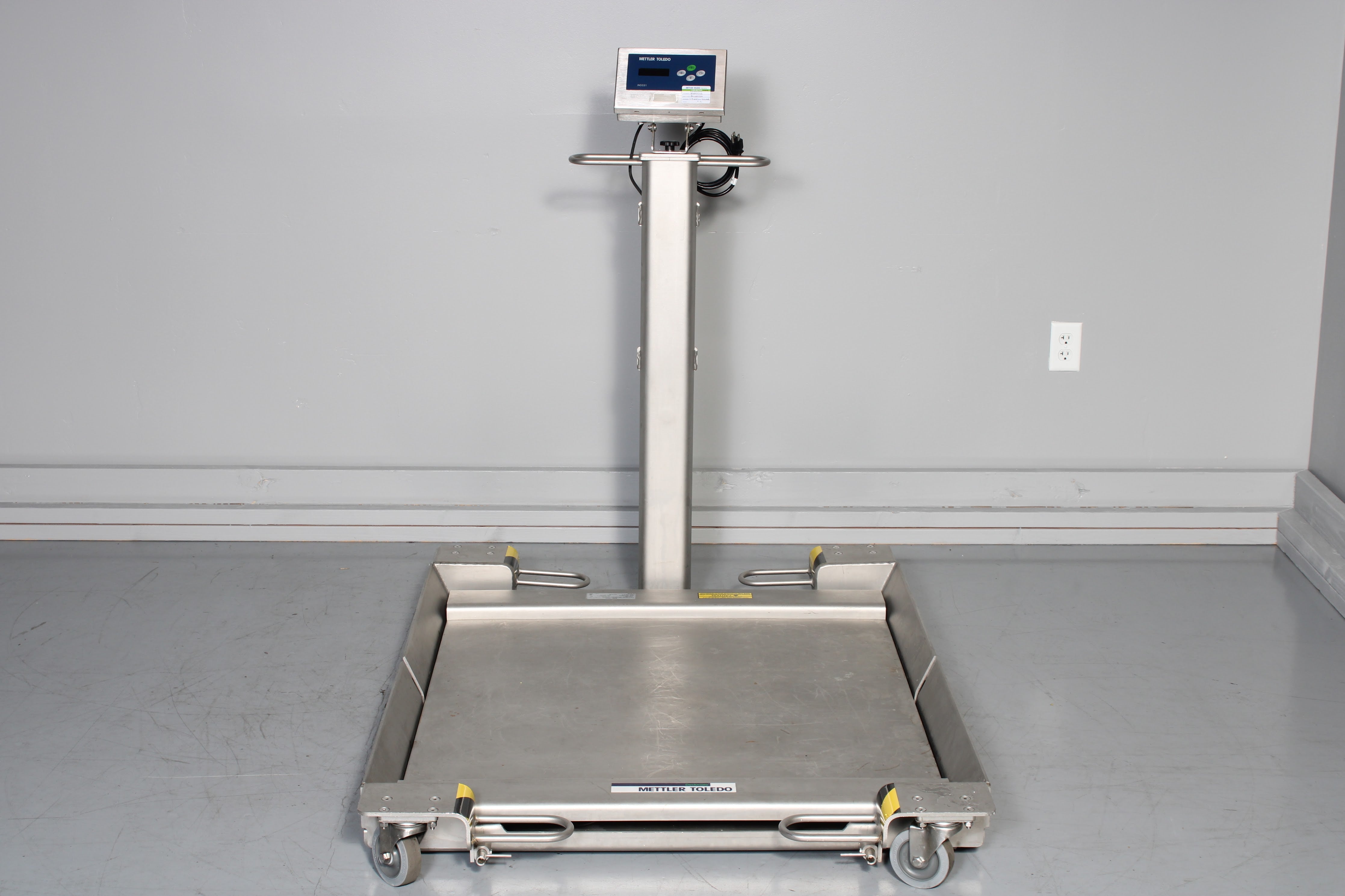 Mettler Toledo 2888 Floor Scale 2500 Lb Max With IND331 Harsh Weigh Te ...