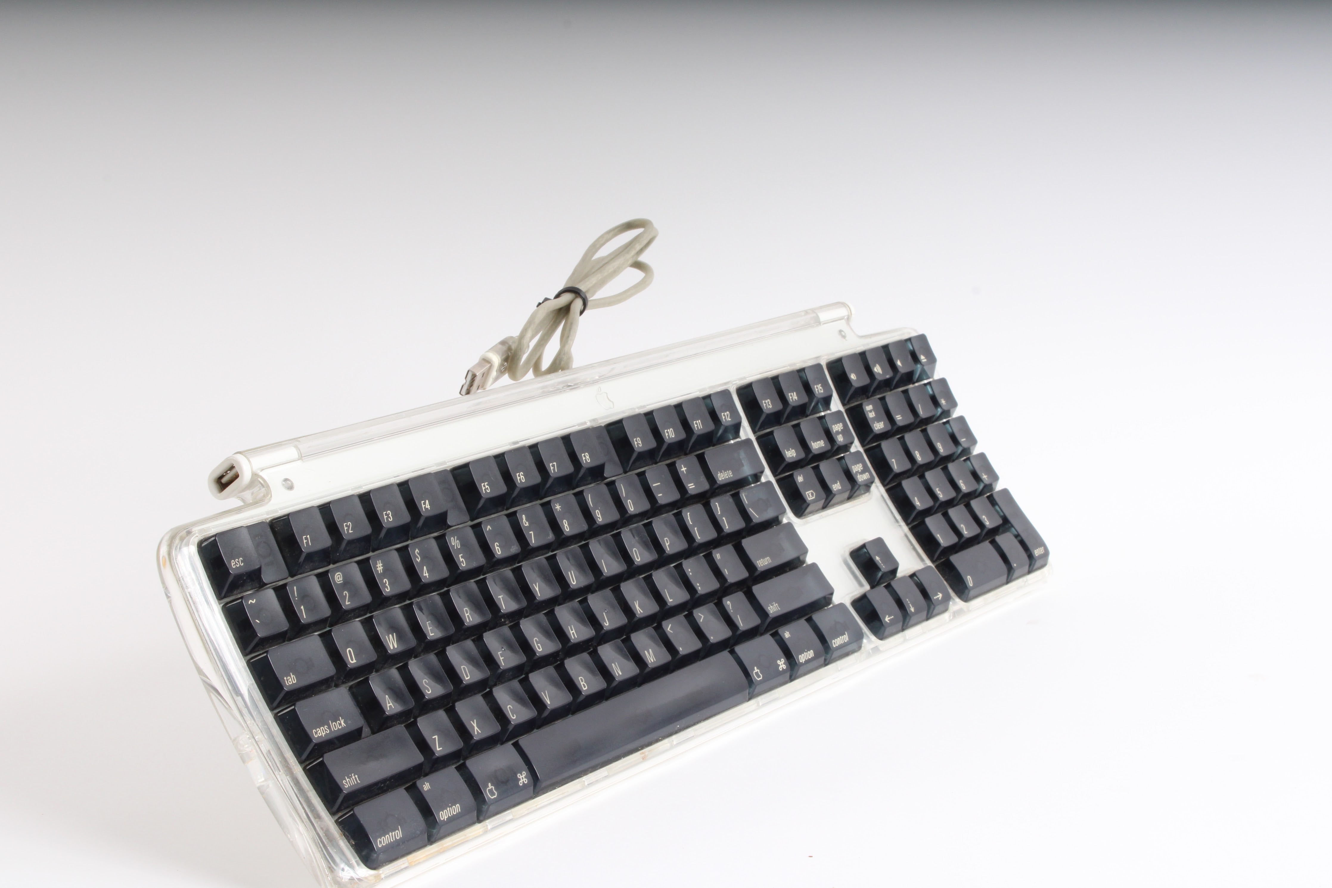 Apple M7803 Pro Keyboard Black Keys Fair Condition NTC Tech apple-m7803-pro-keyboard-black-keys-fair-condition-ntc-tech