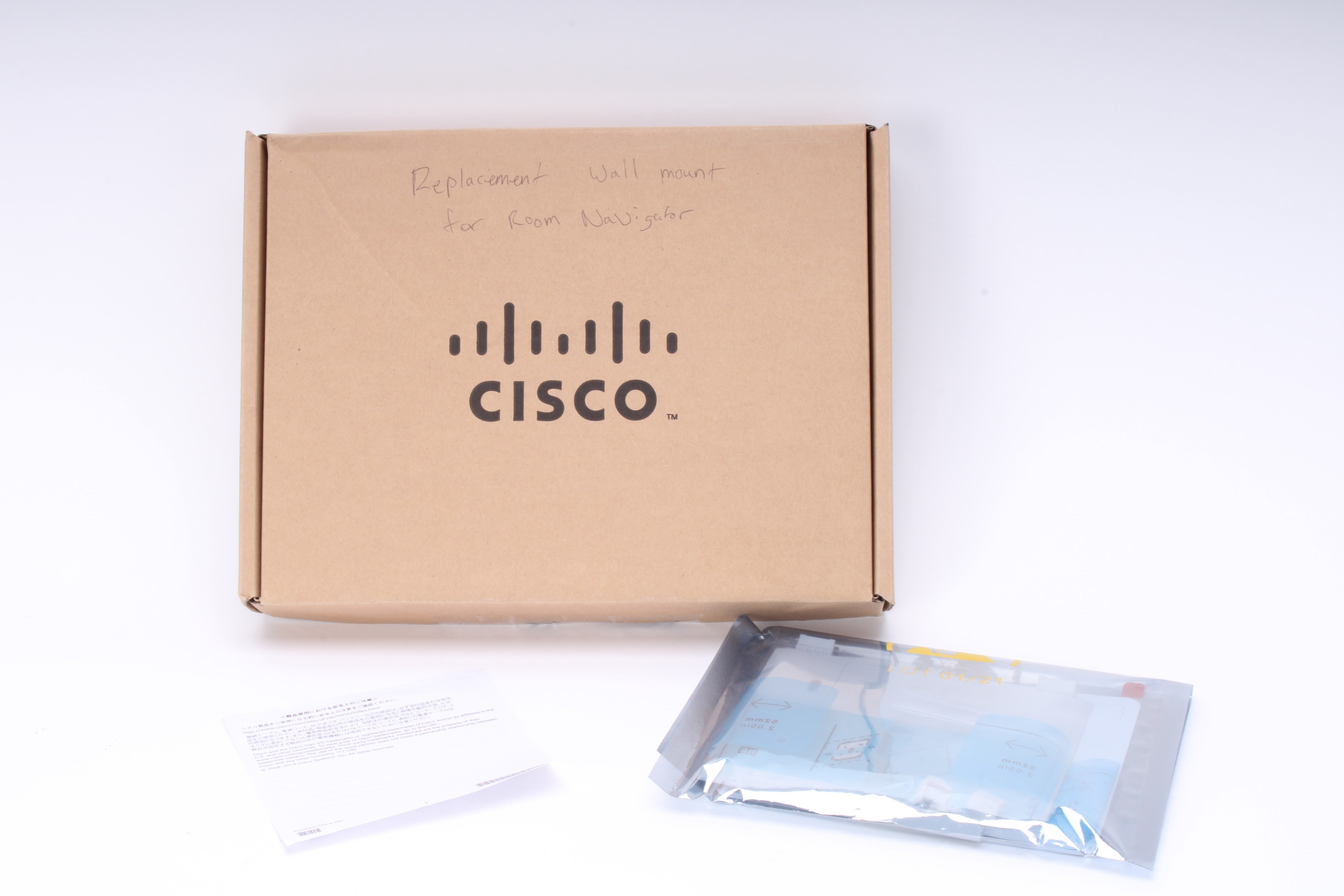 Cisco 68-103353-01 E0 Room Navigator Touch Panel Wall Mount Bracket Ne ...