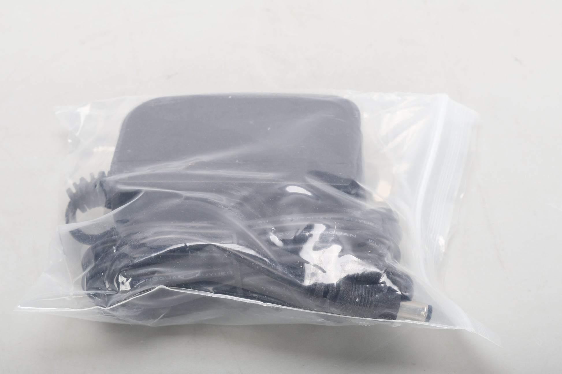 10-811983