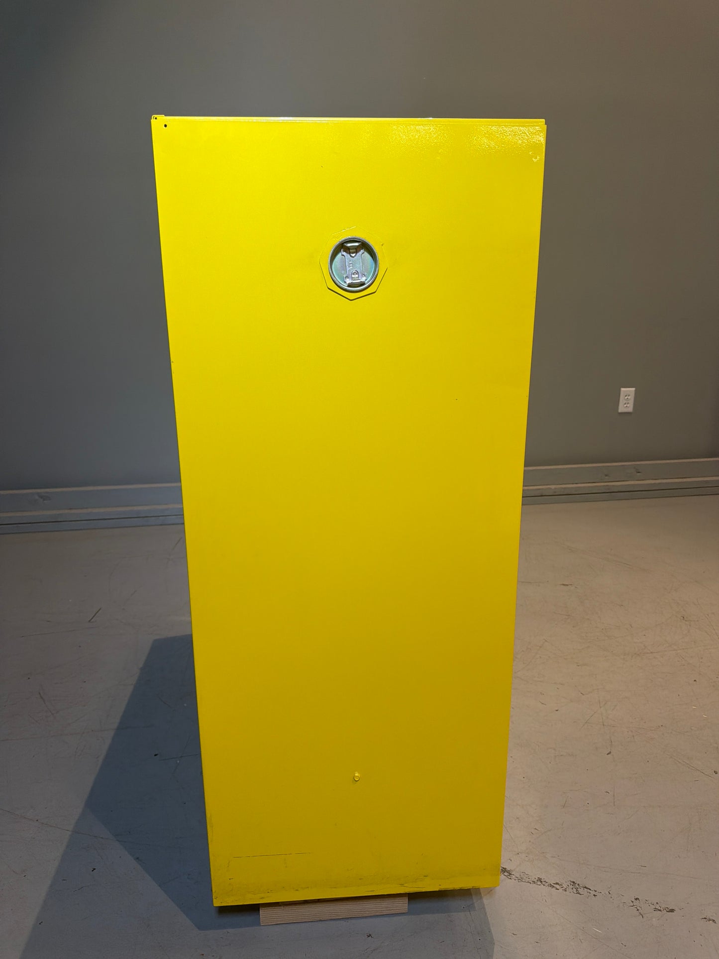 10-881767