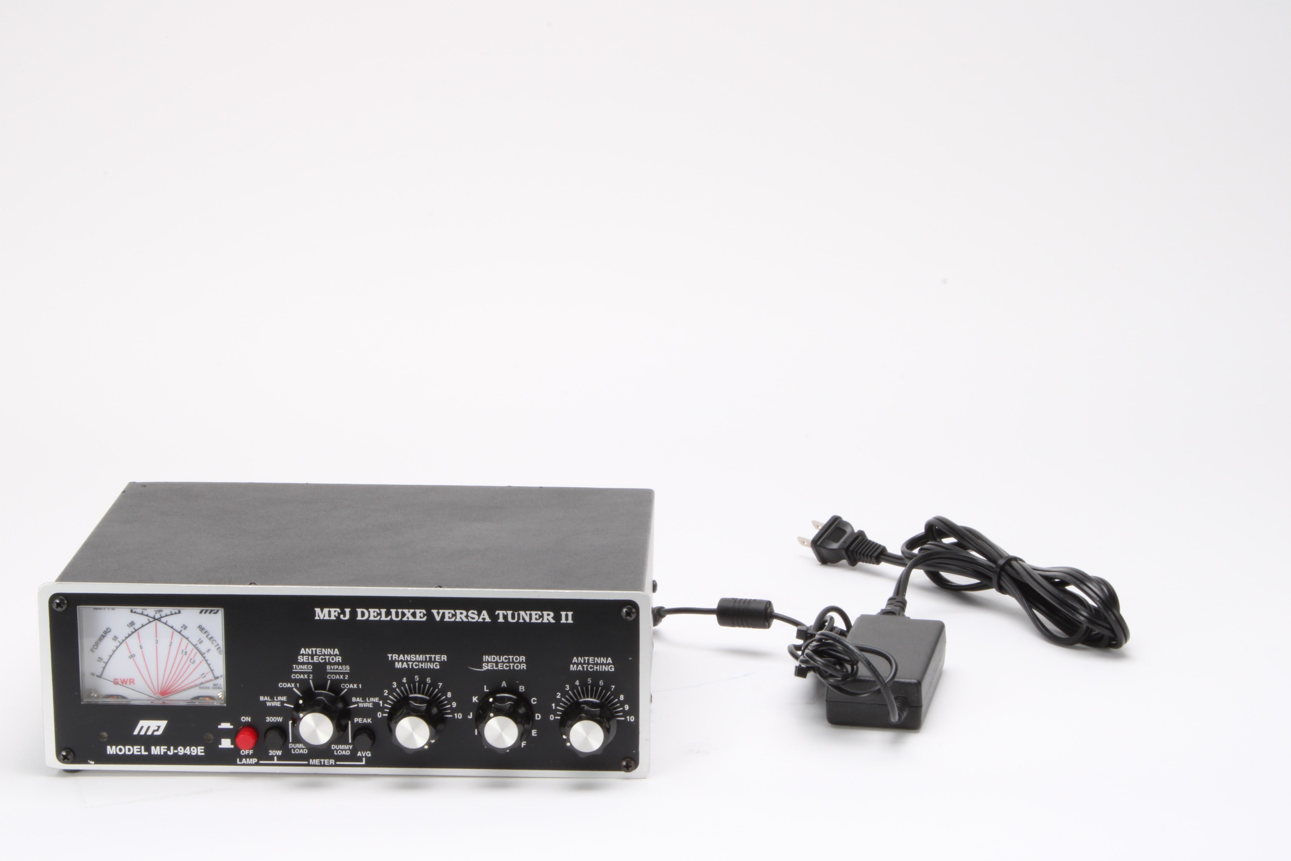 MFJ MFJ-949E Deluxe Versa Tuner II 300W Antenna Tuner With Power Suppl ...