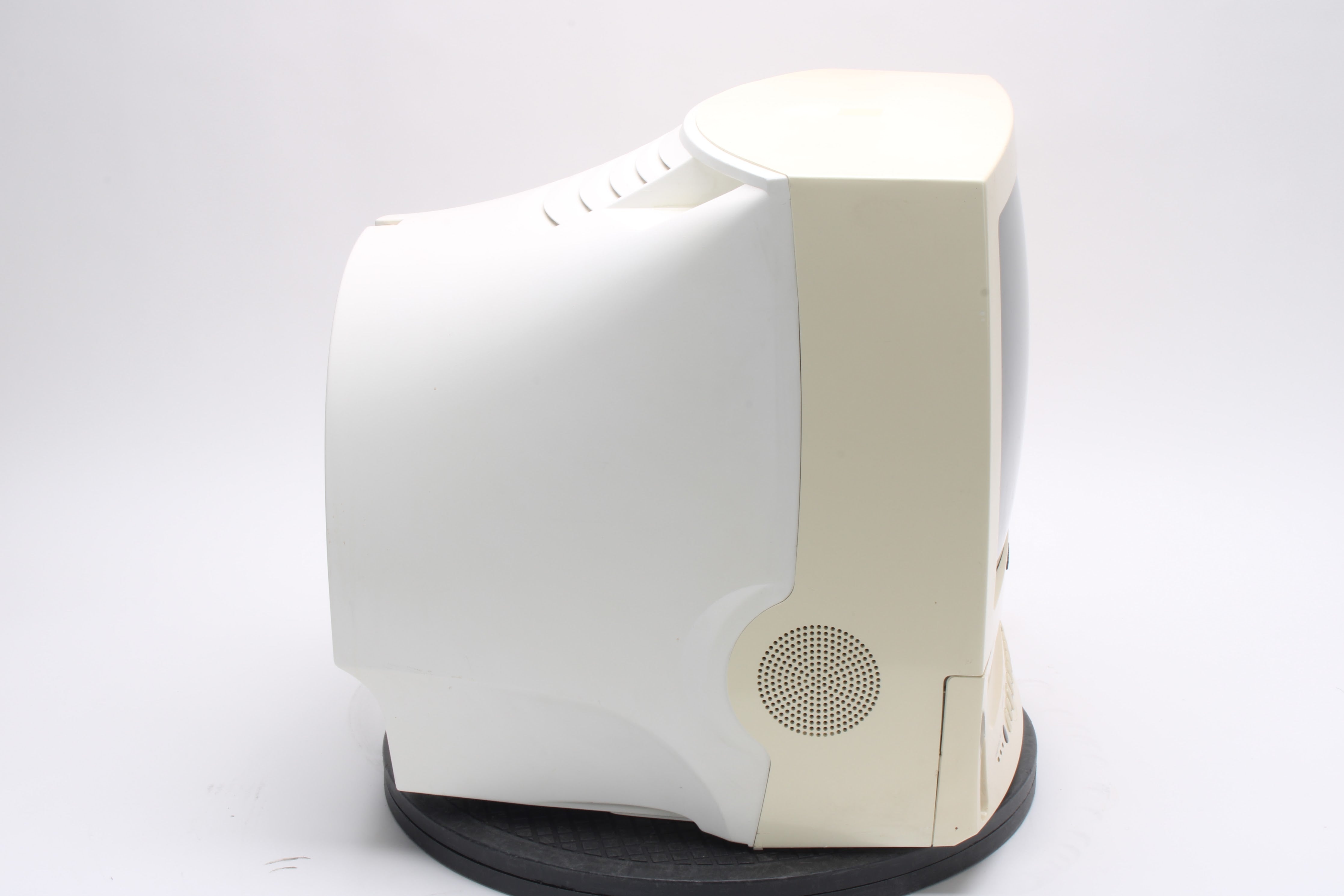 Toshiba MV13J3 13