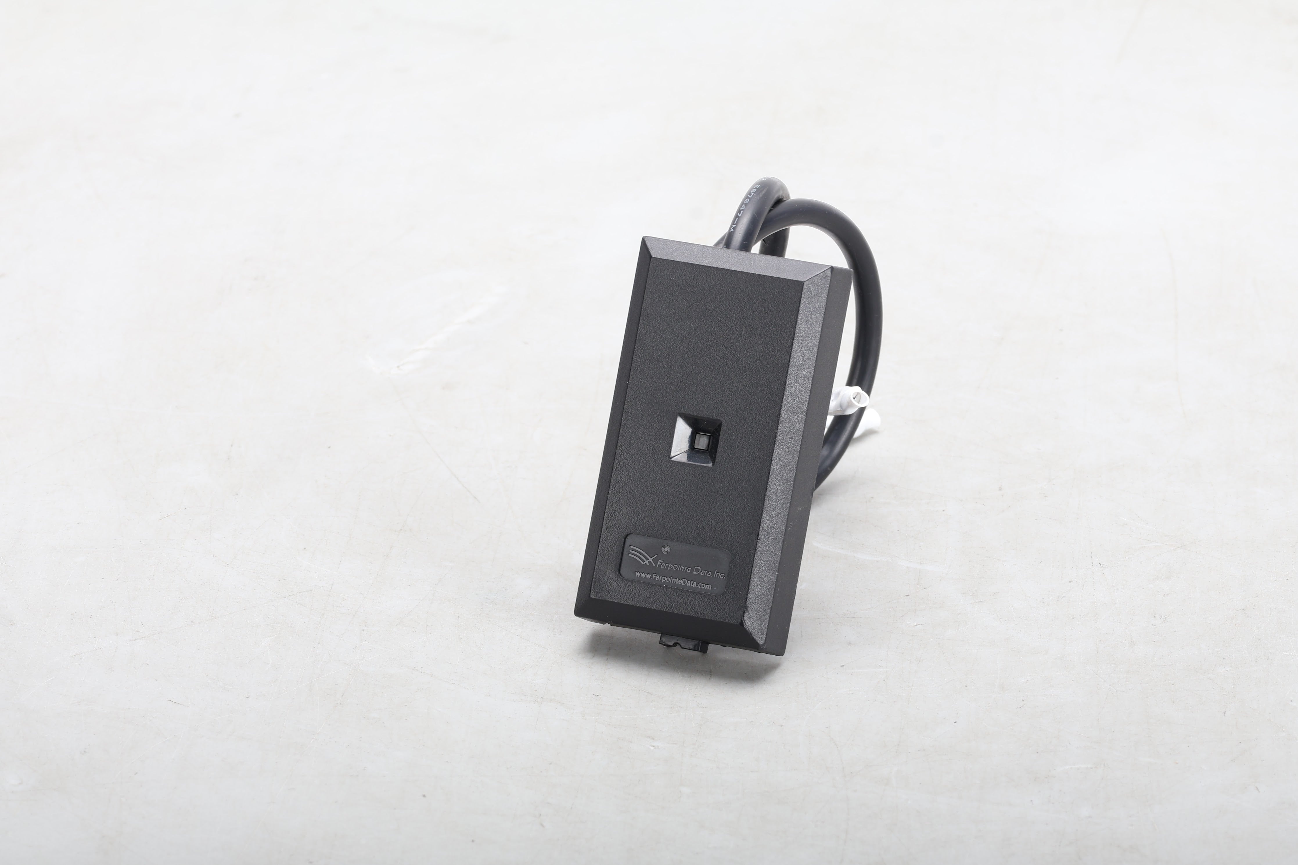 Farpointe Data Delta 3 Access Control Card Reader 05525-001SCN - Fair ...