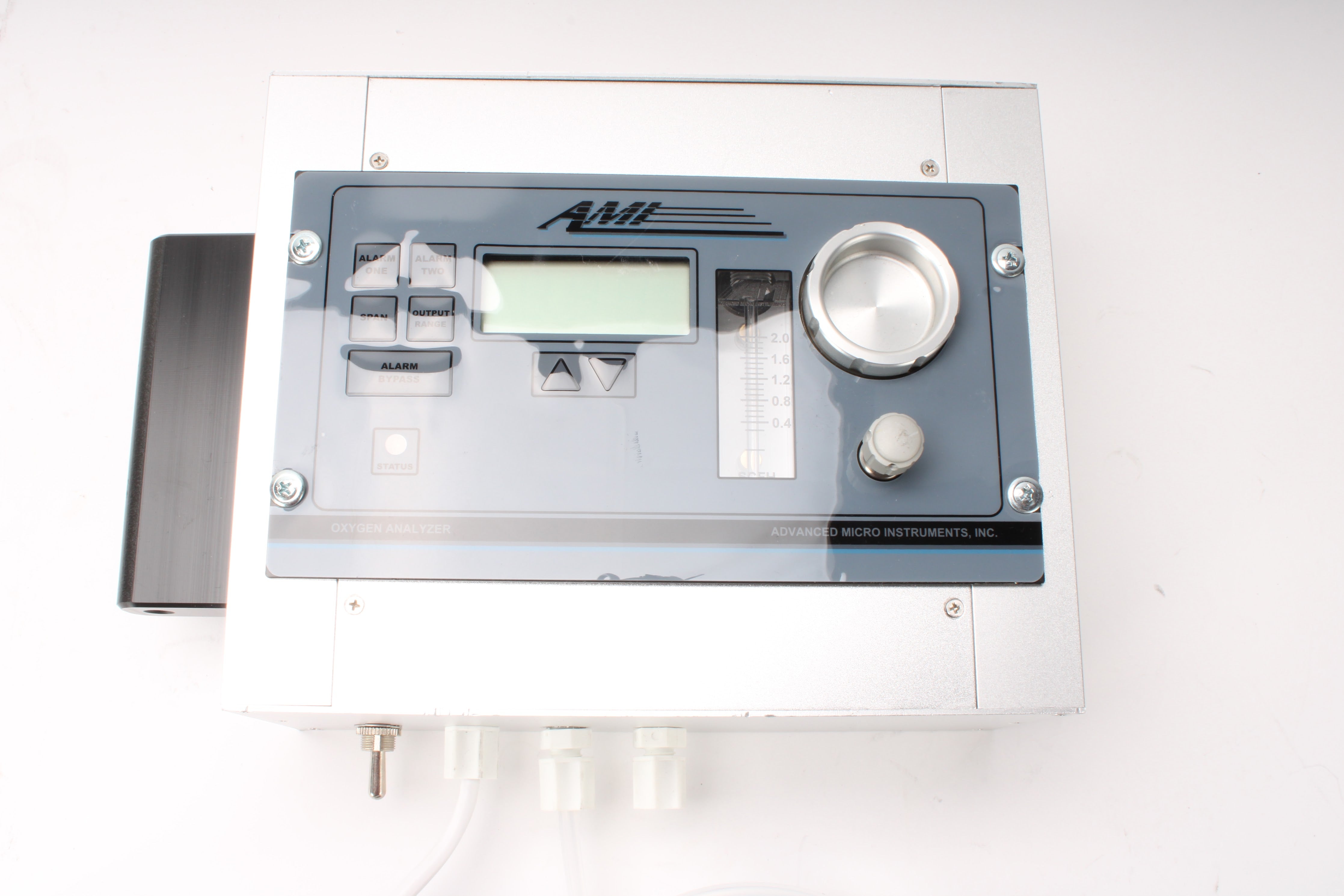 AMI 2001LC Trace Oxygen Analyzer With Metal Case and Tubing - Silver ...