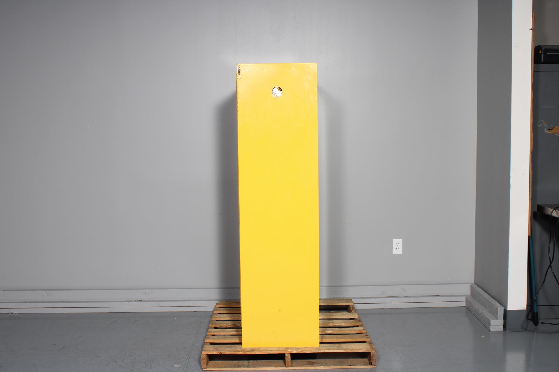 10-843501