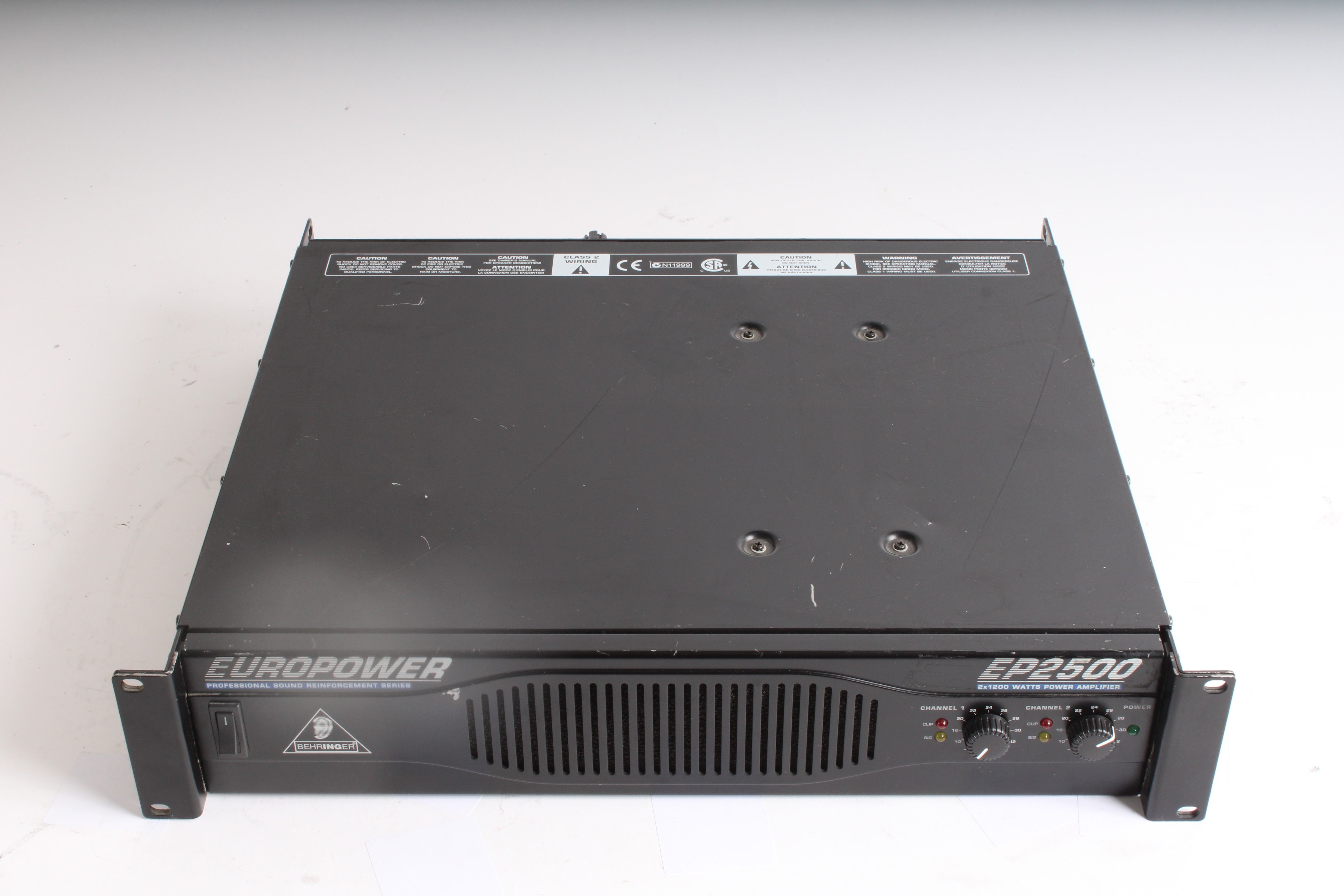 【良品】BEHRINGER EP2500 パワーアンプ 480697000000000-00-600x600.jpg