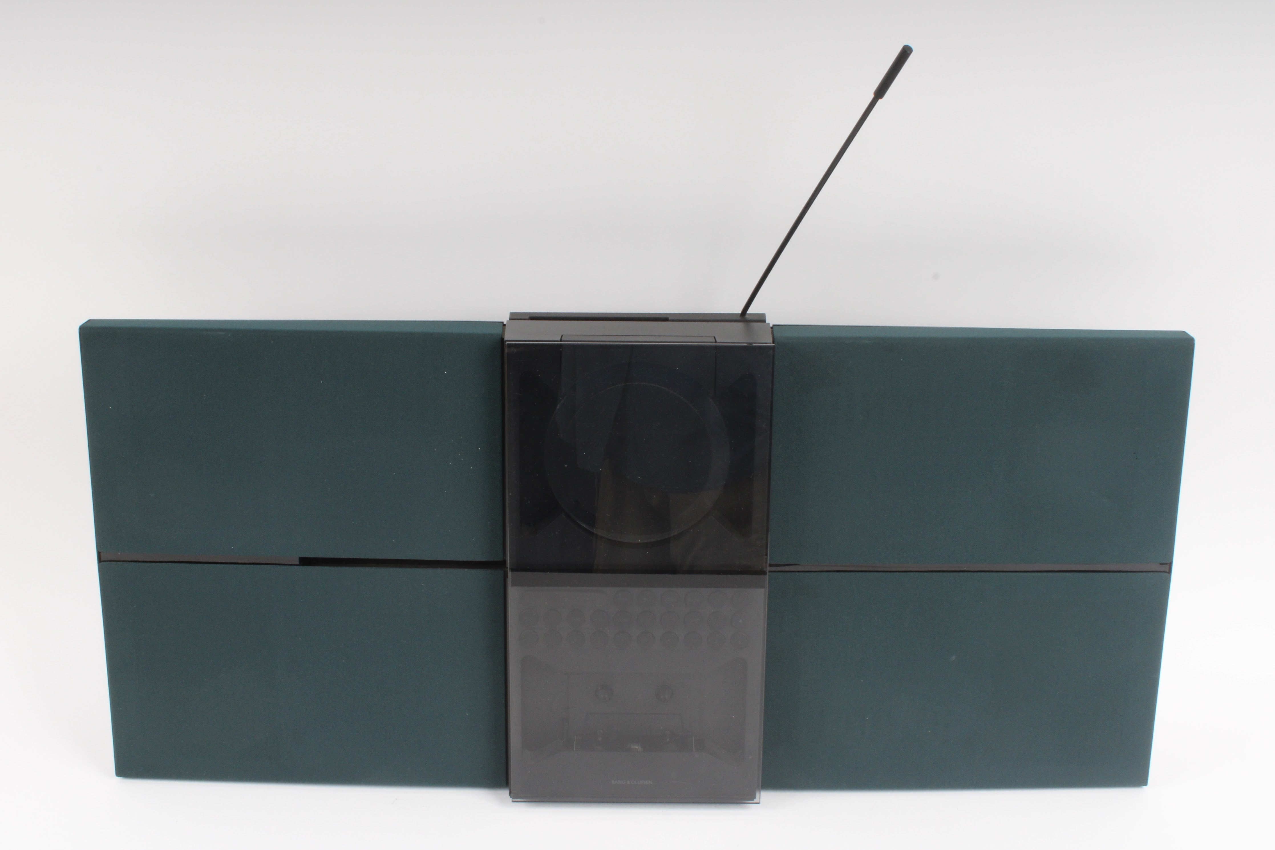 【メル60880】BANG & OLUFSEN BEOSOUND Amazon.com: Bang & Olufsen Beosound A5 - Portable Bluetooth