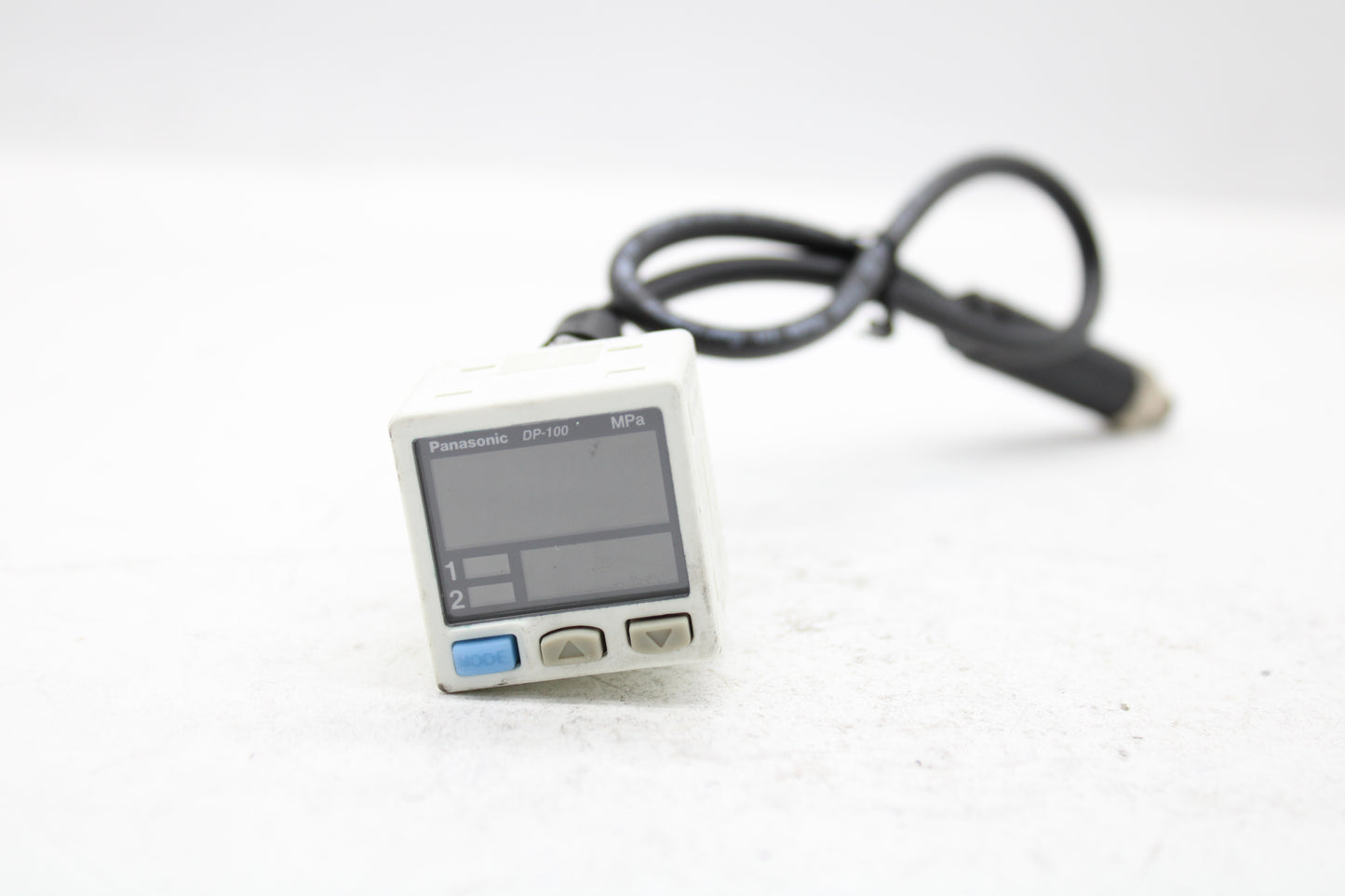 10-670030