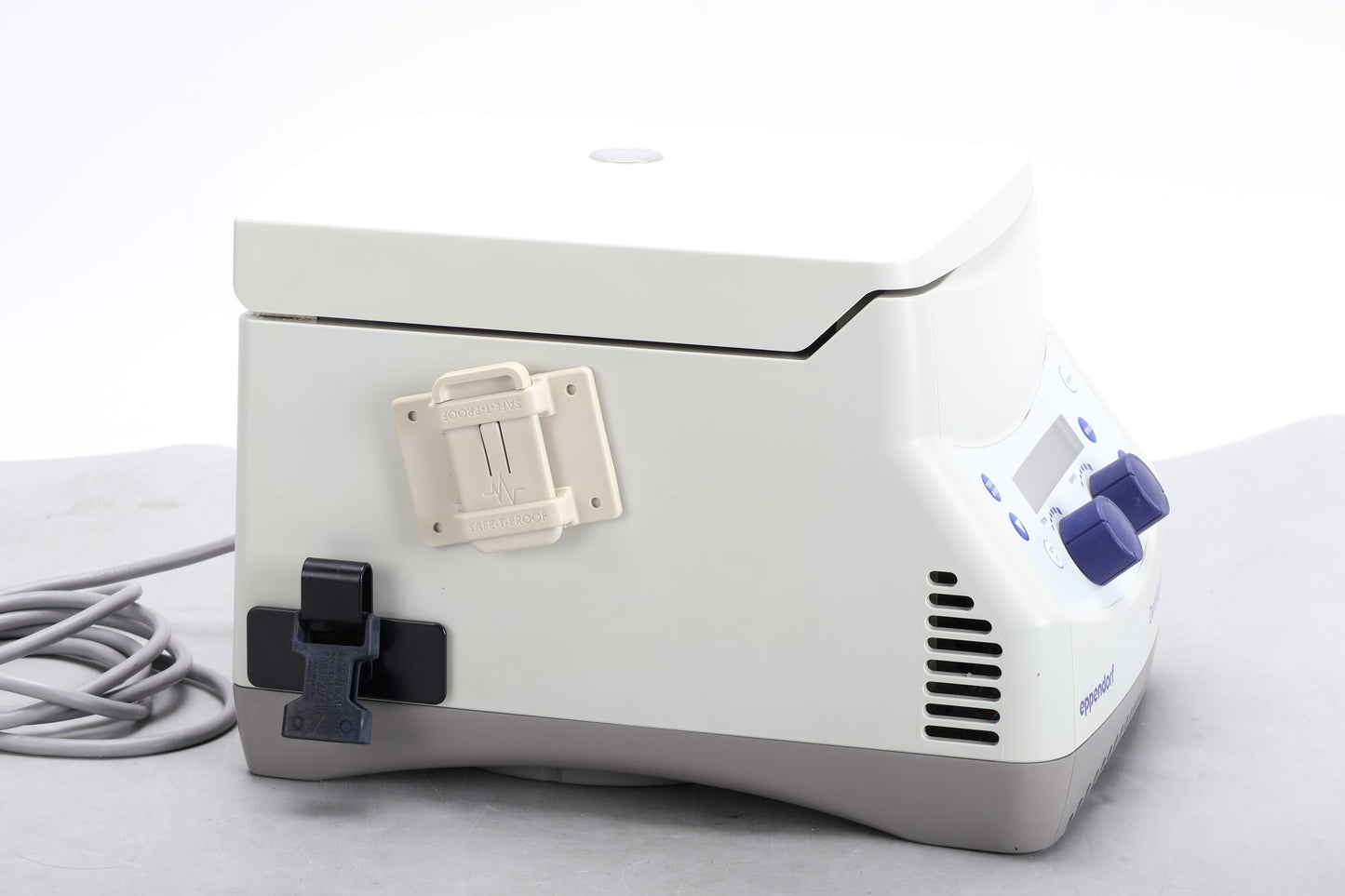 10-857935