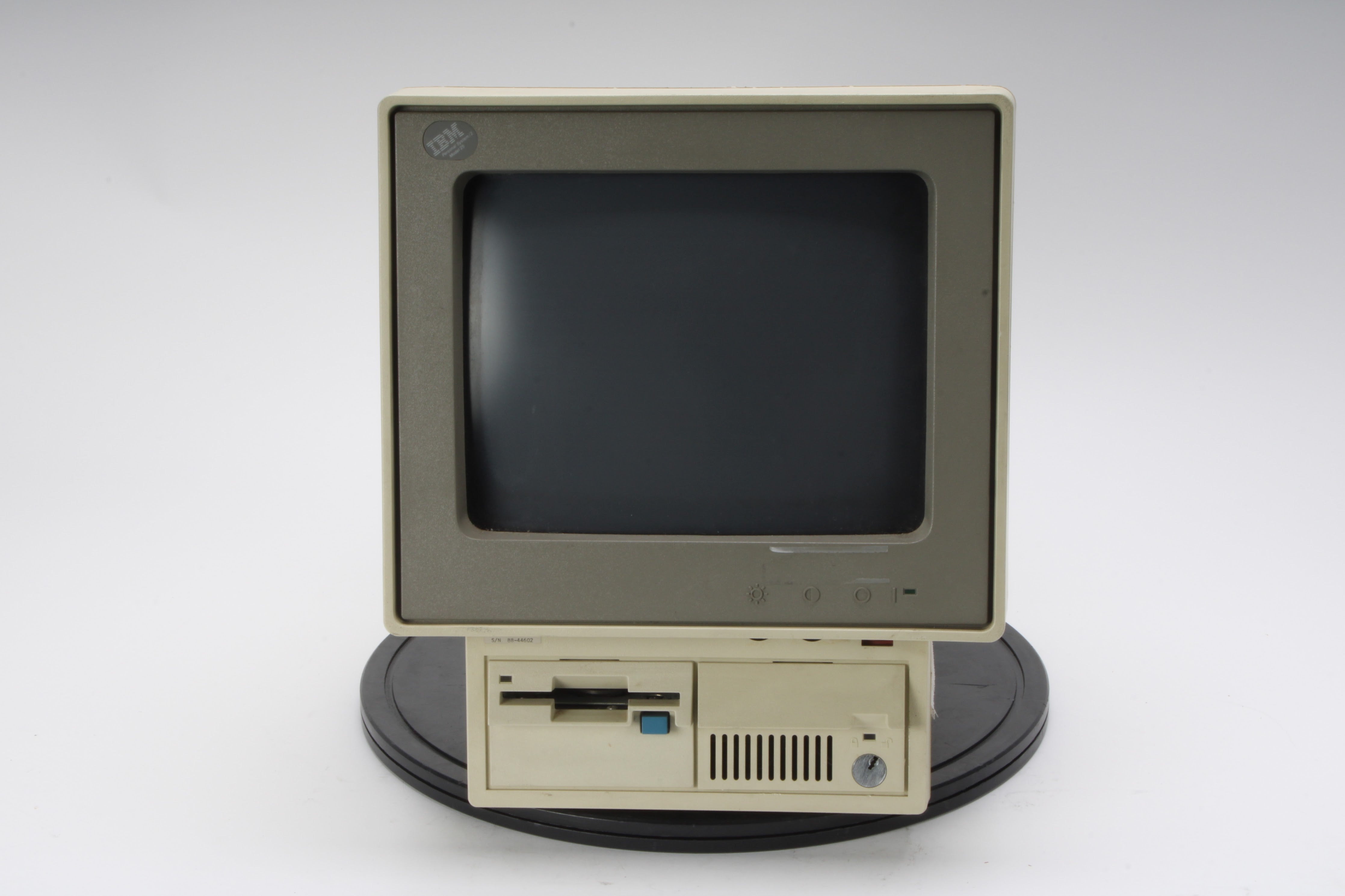 IBM Type 8525 Personal Computer System - AS IS – NTC Tech