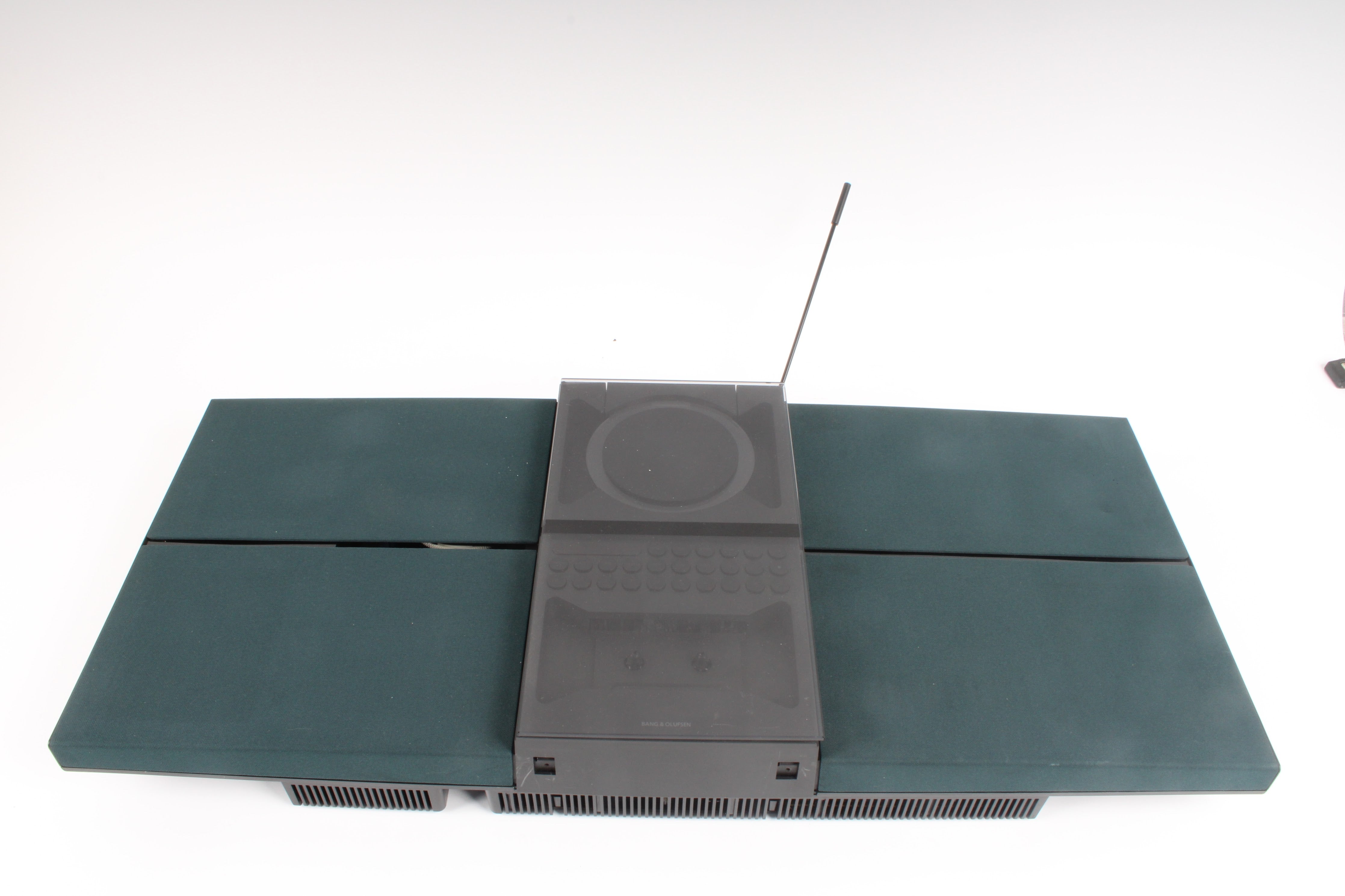 Bang & Olufsen MCMXCIII Beosound 2000 Portable CP Tape Tuner - AS