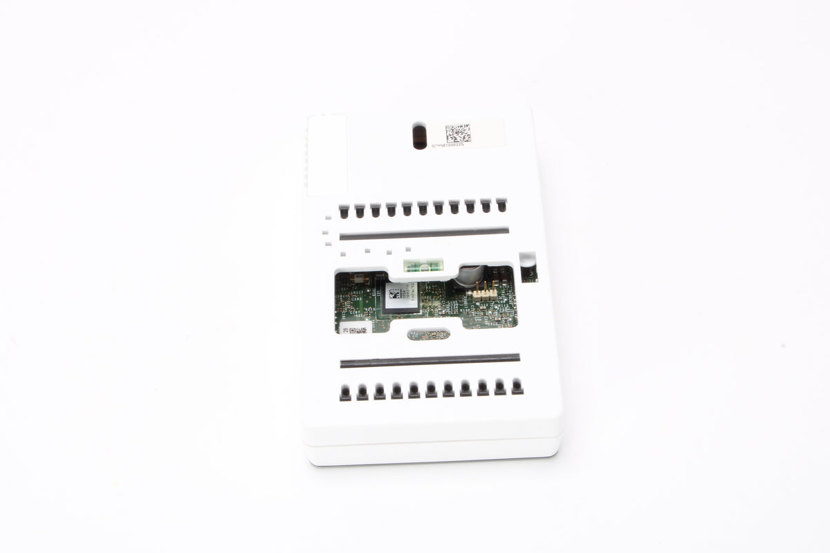 Savant CLI-W200W-00 Multistat Smart Thermostat White With Accessories ...