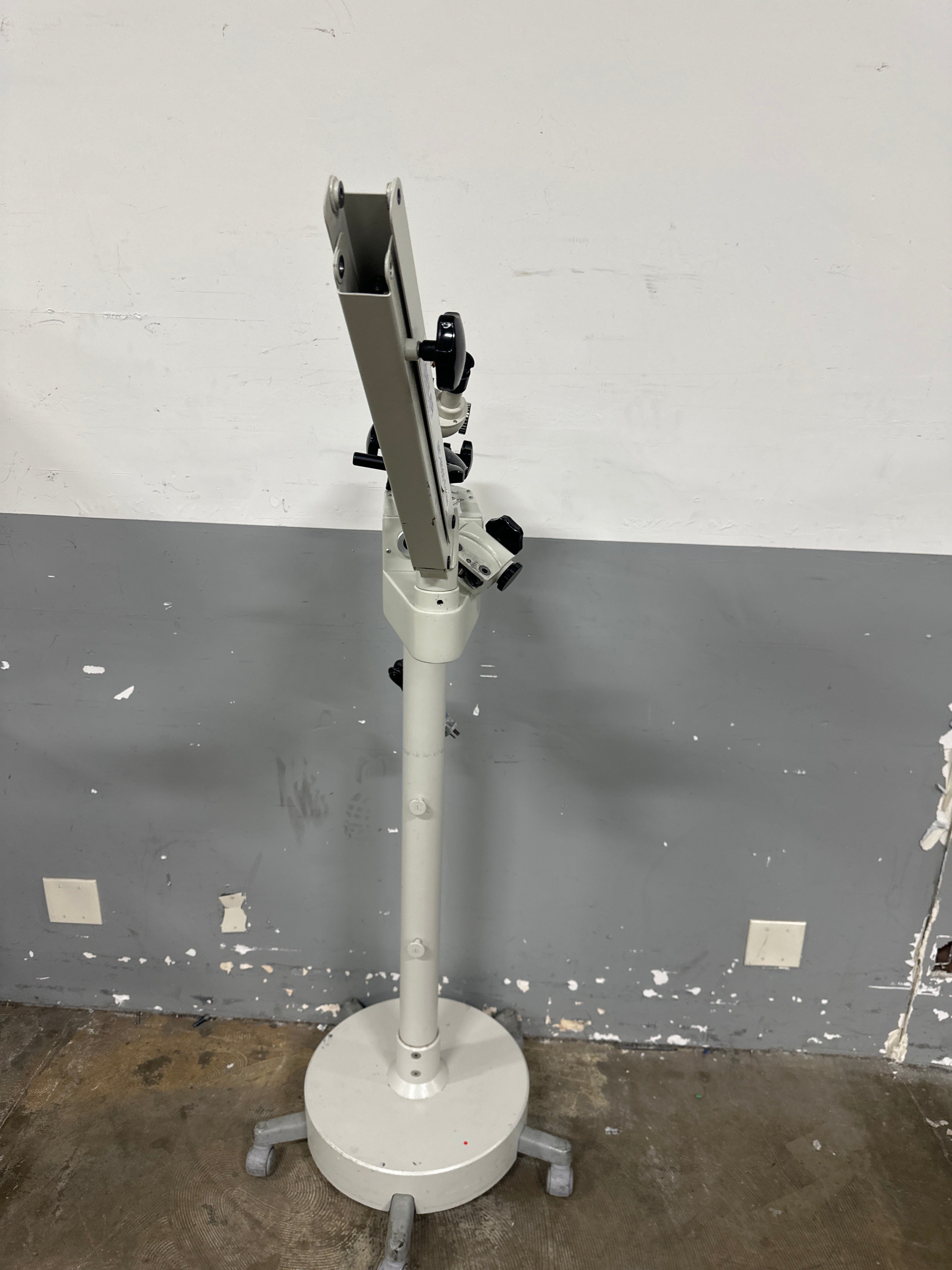 Seiler Instrument MC-M900 Series DF Vasconcellos Microscope On Stand A ...