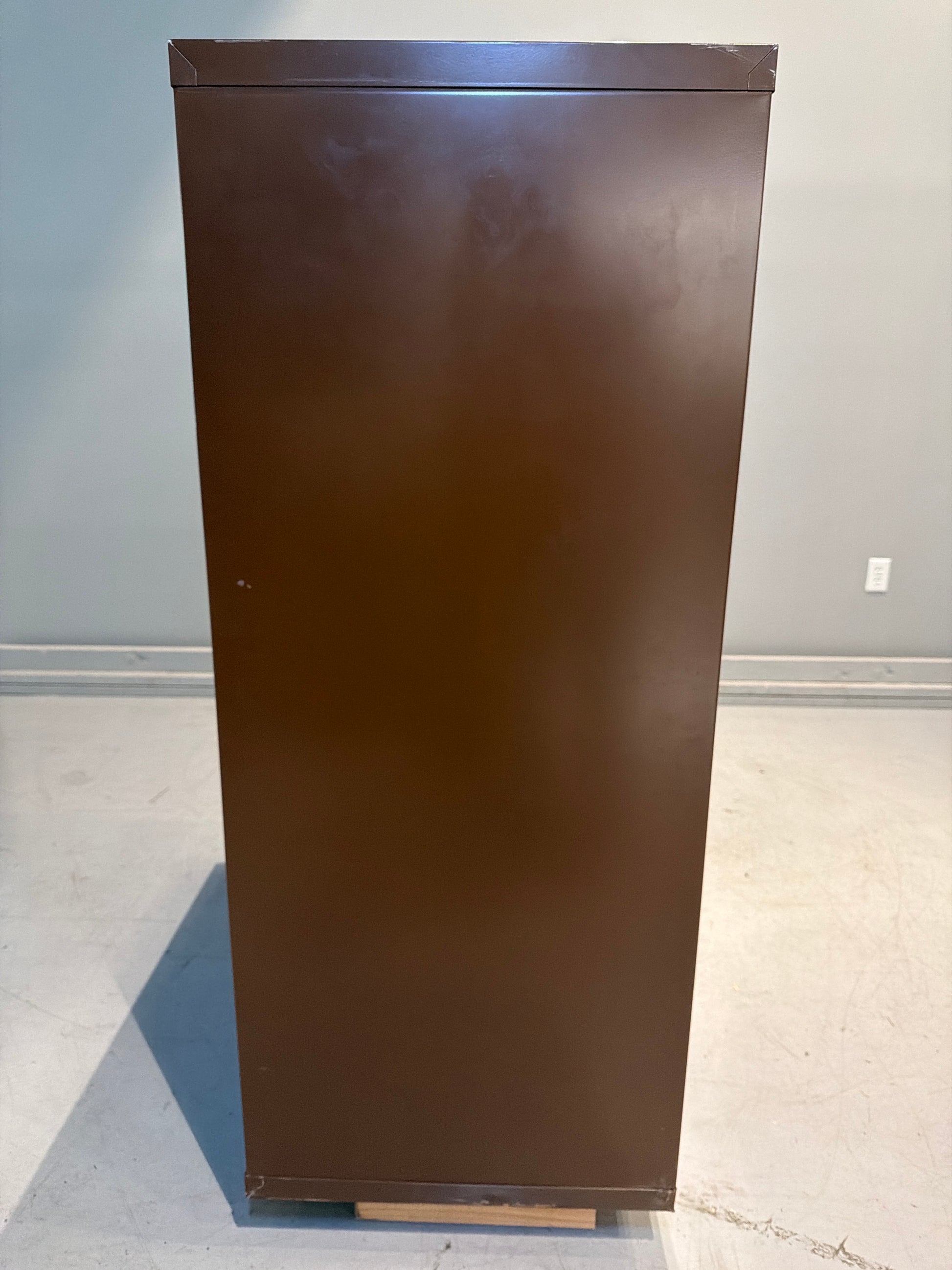 10-879897