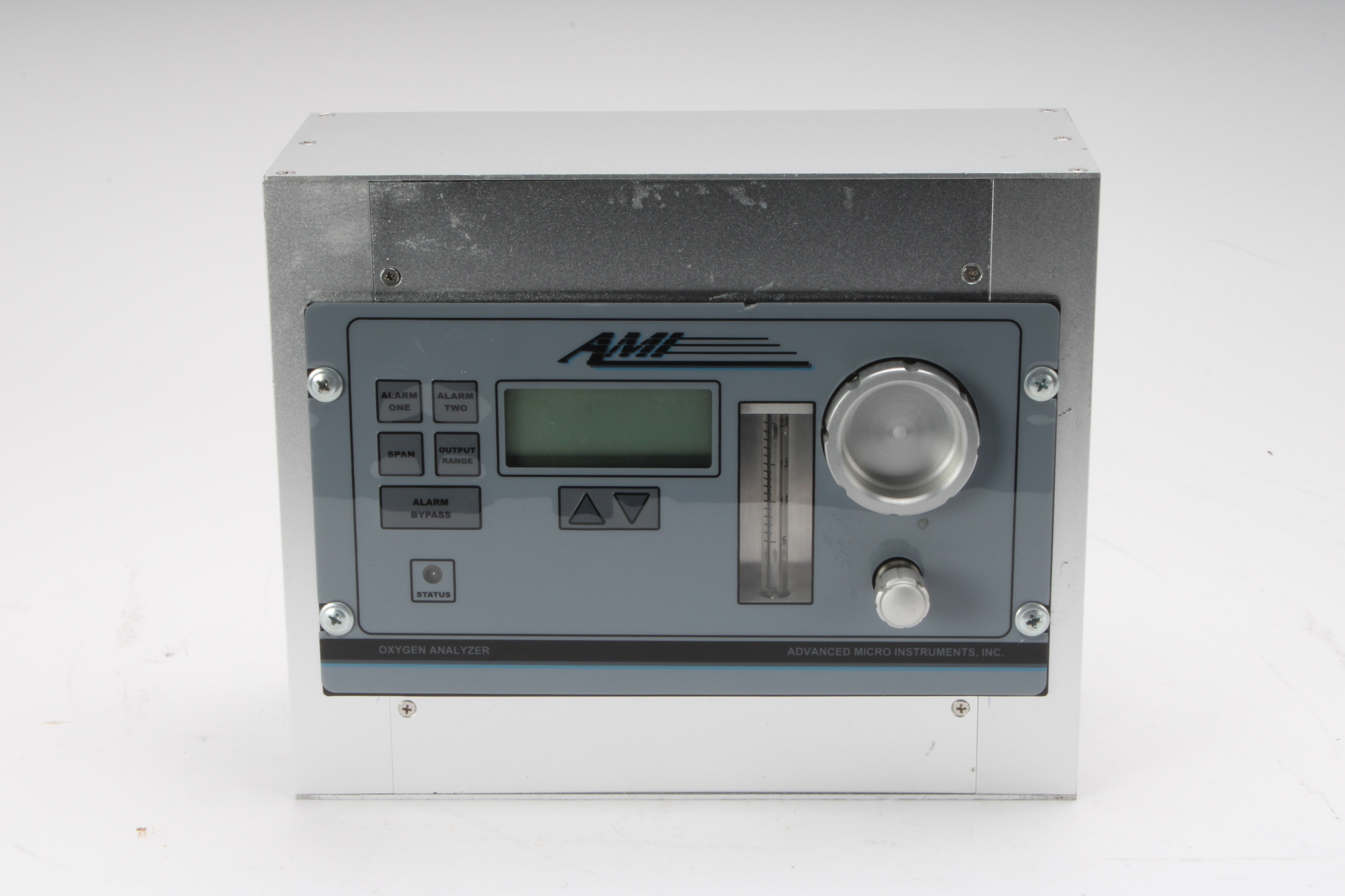 AMI 2001LC Trace Oxygen Analyzer With Metal Case - Silver – NTC Tech
