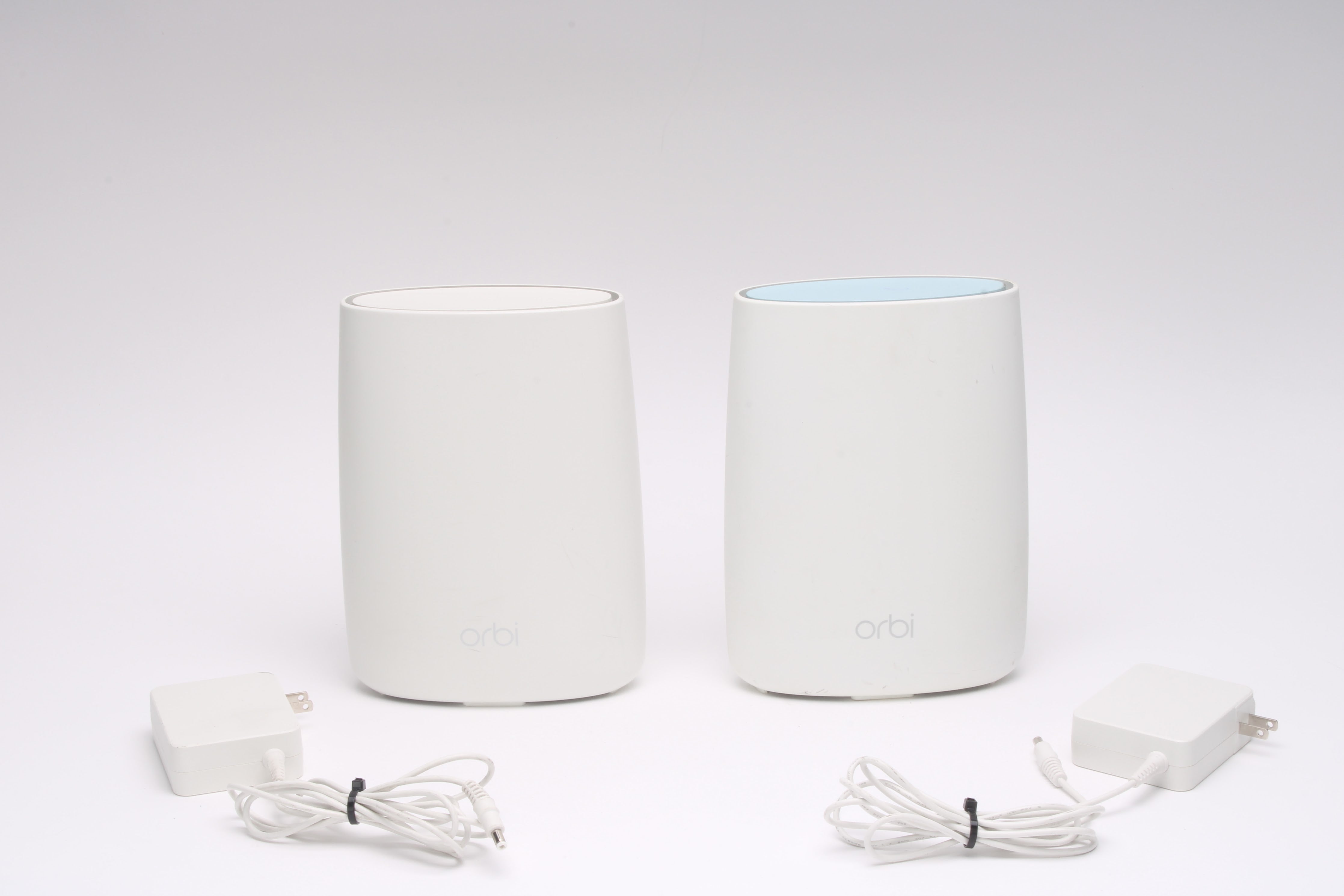 Ribi Router Rbr50 Netgear RBR50 Wireless WiFi Router W/ RBS50 Add-On Satellite,Power Sup ...
