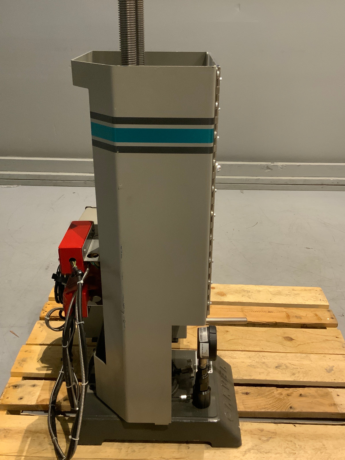 10-890360