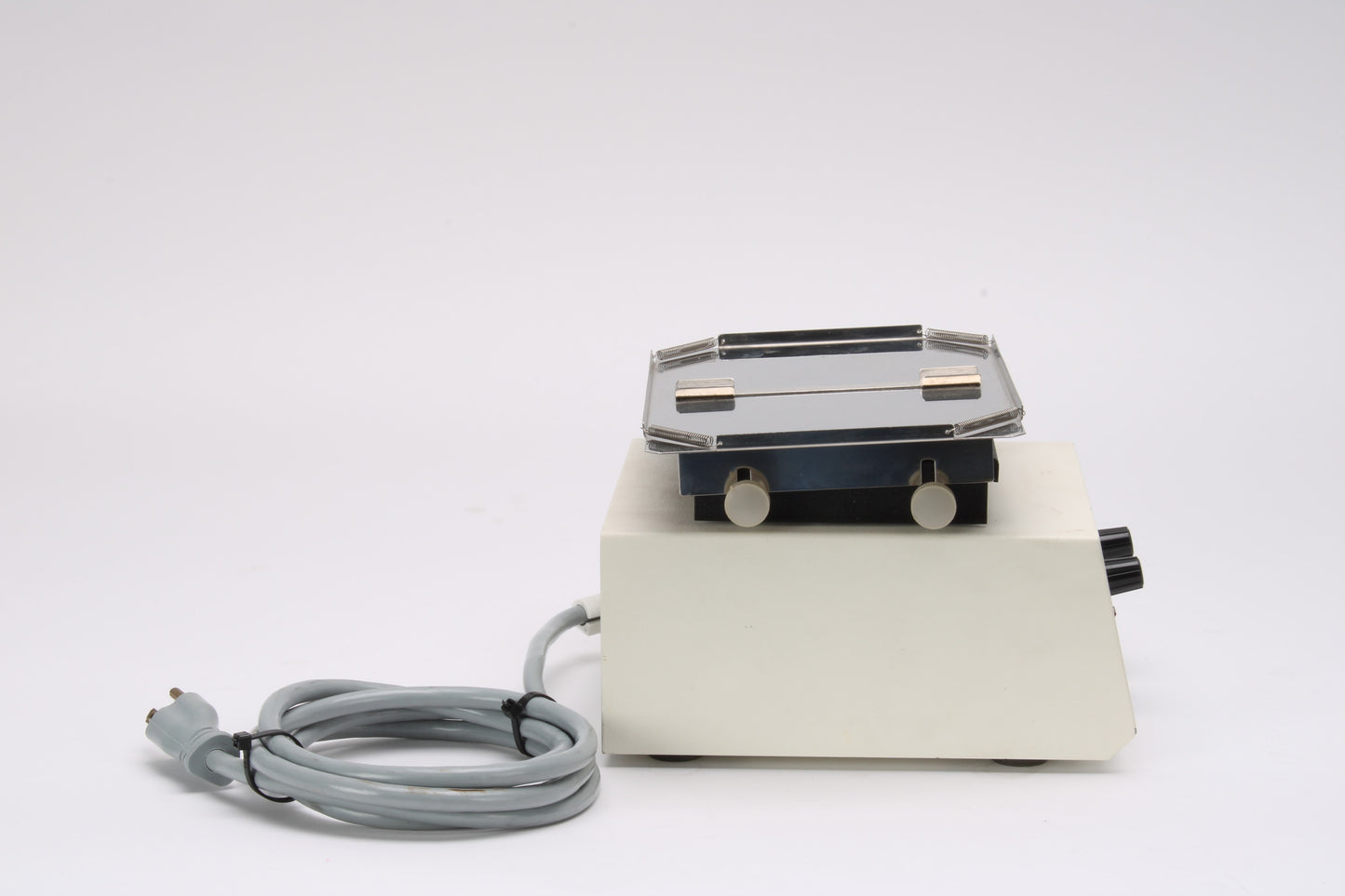 Labnet Shaker 20 Variable Speed Tube Rotator Microplate Digital Shaker ...