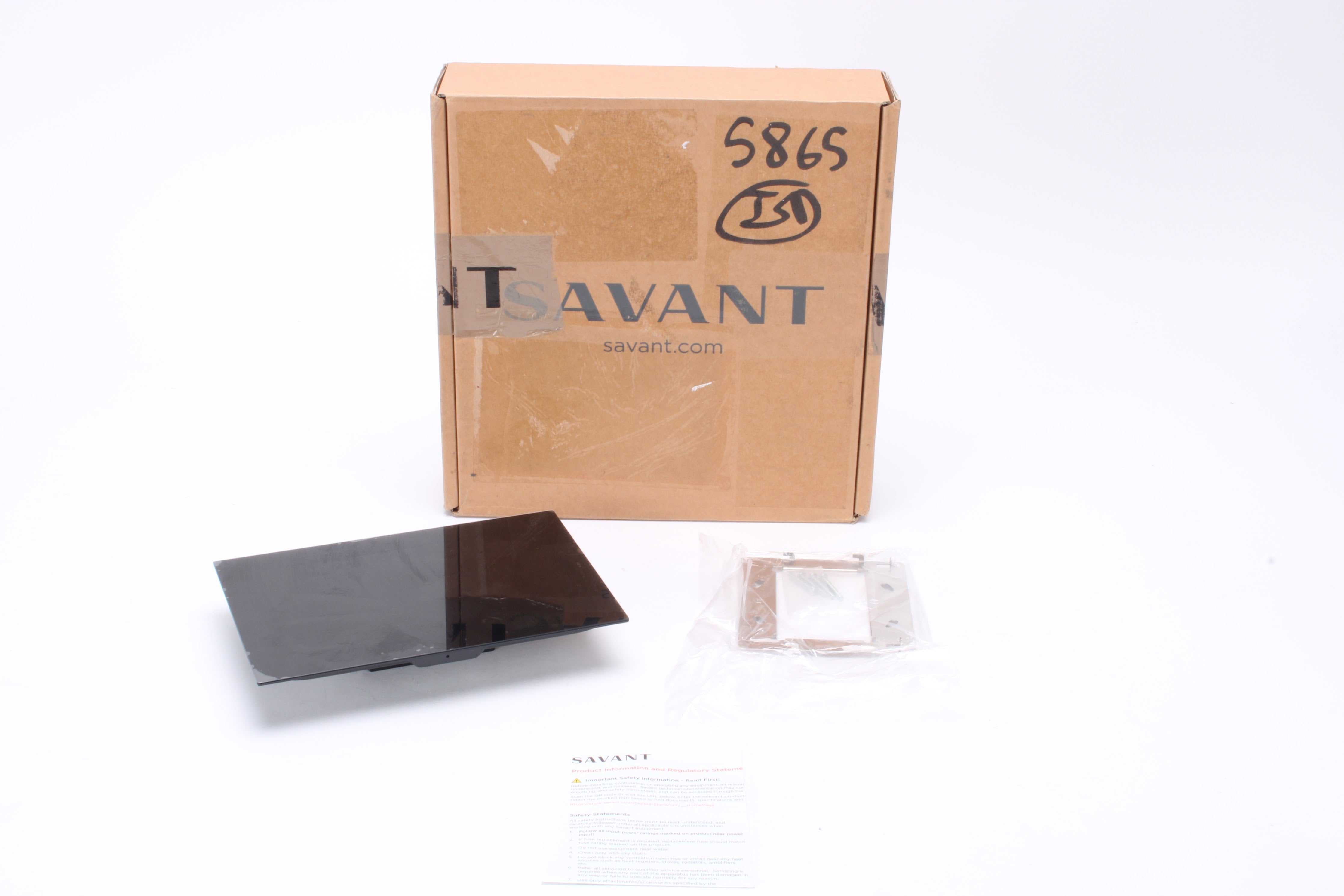 Saviant Screen Savant ITP-E8000B-30 8