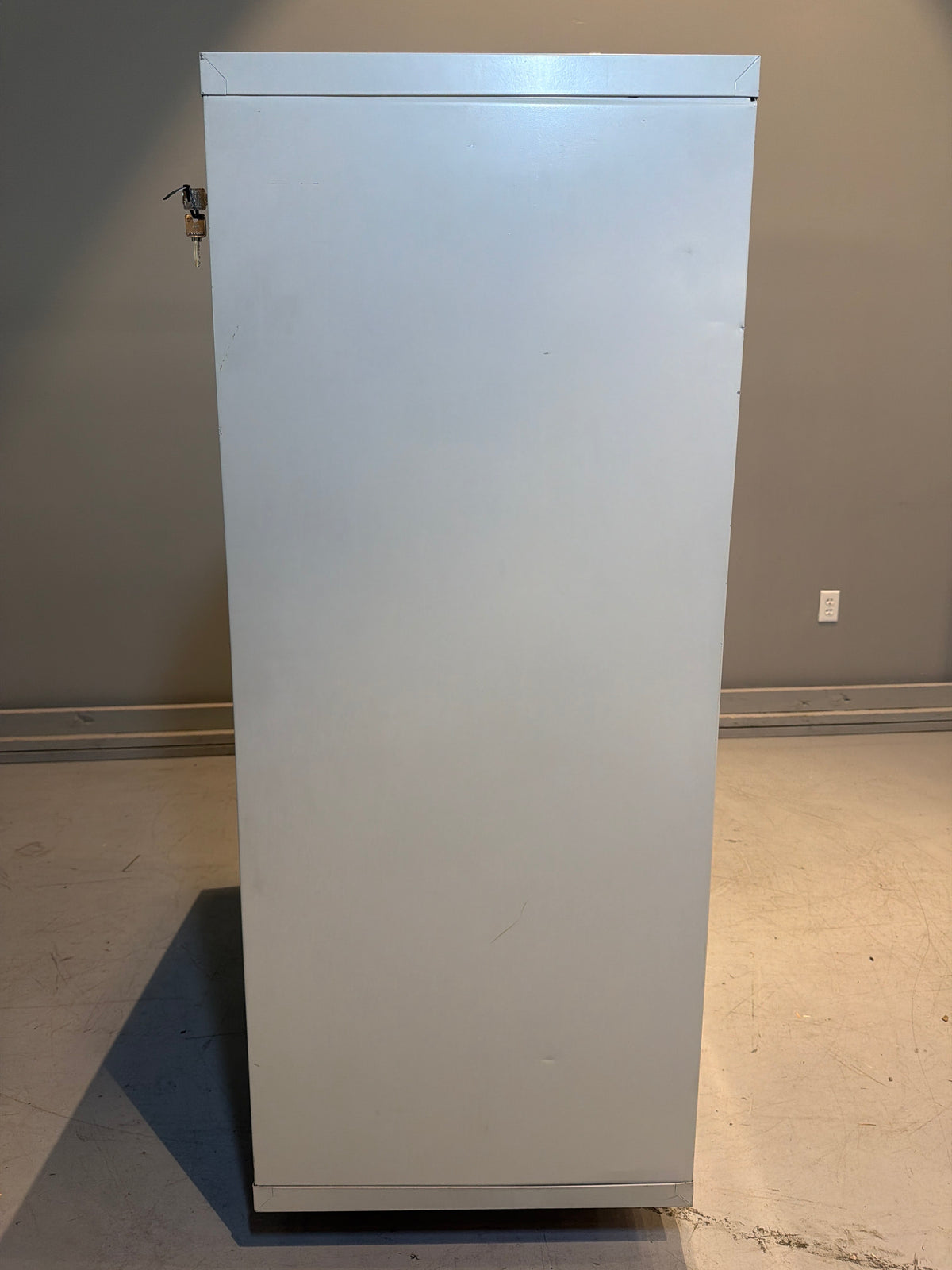 10-879878