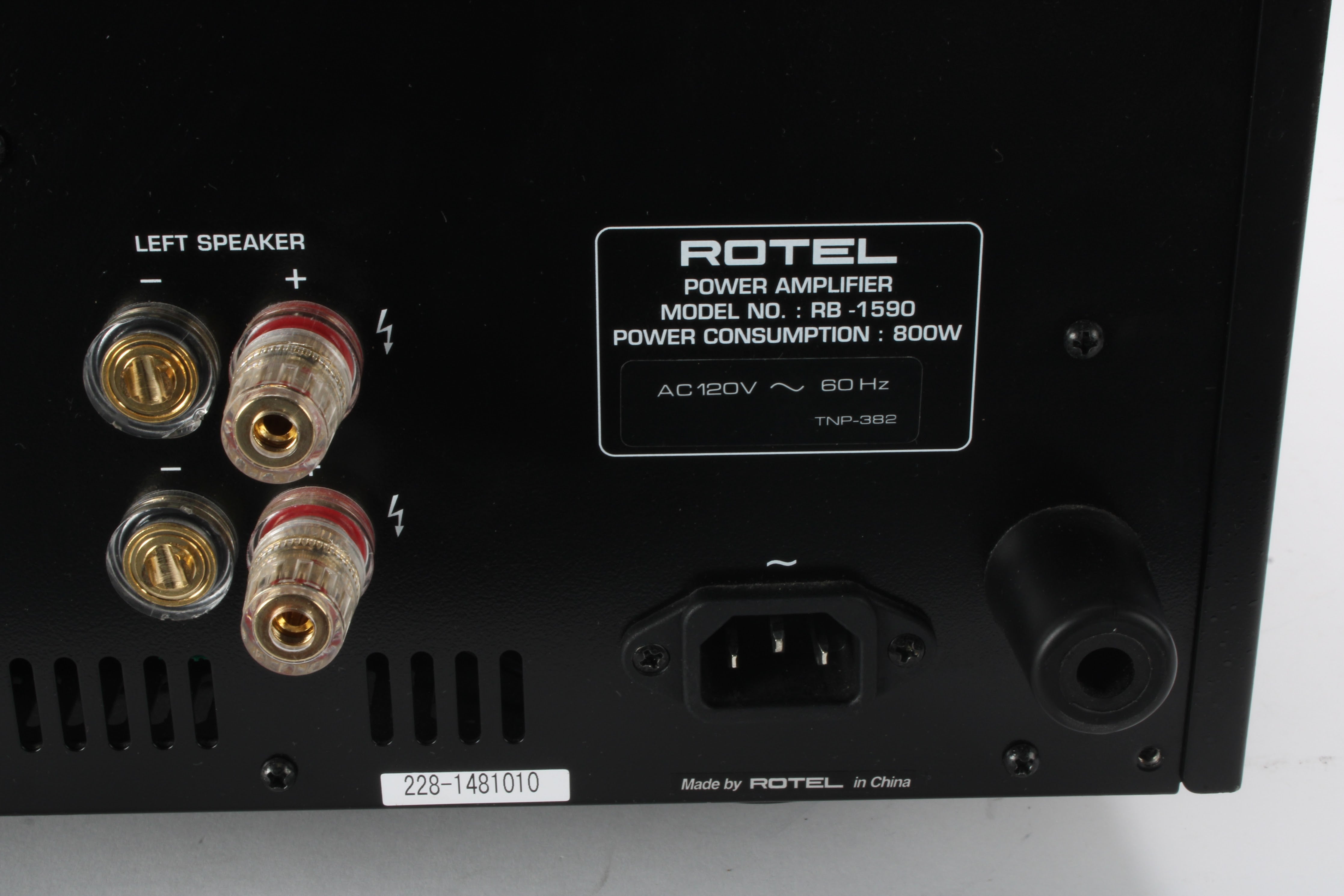 Rotel RB-1590 800-Watt Stereo Power Amplifier - - Missing XLR
