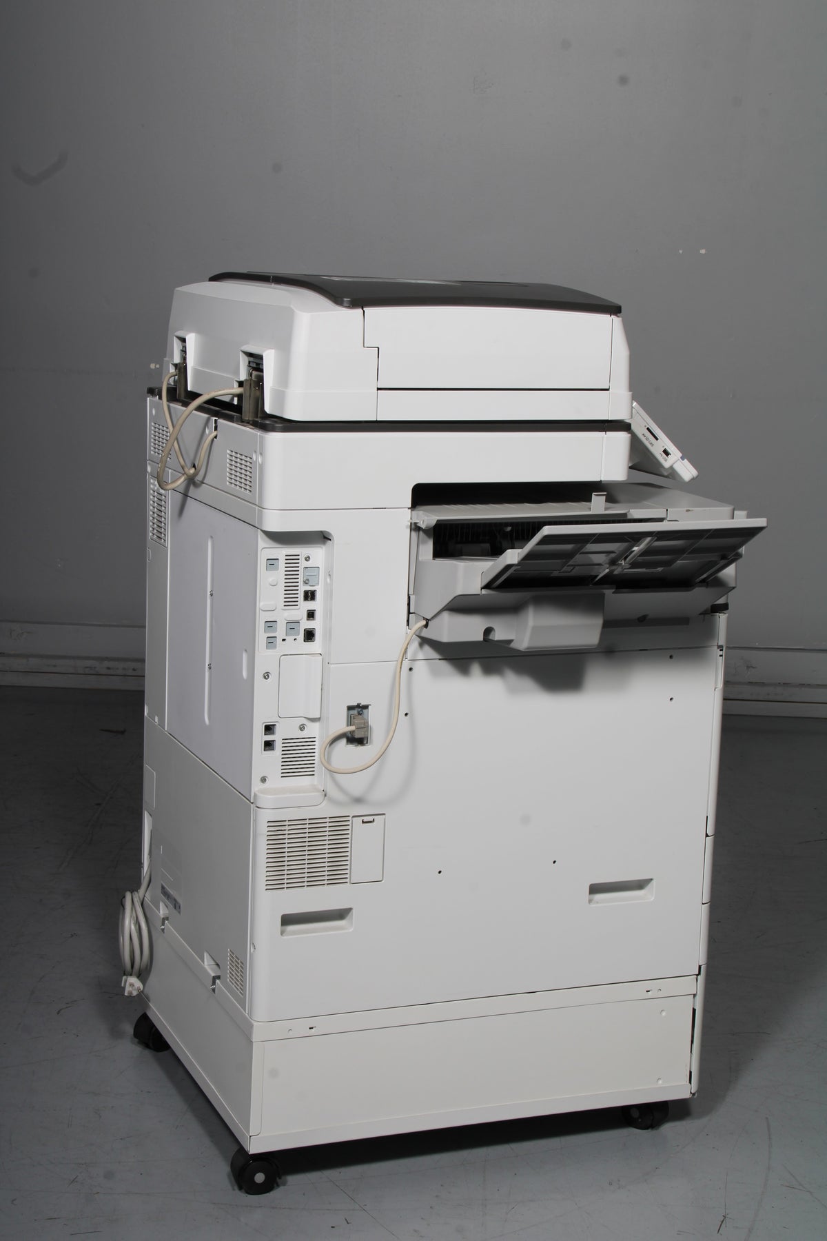 10-899903