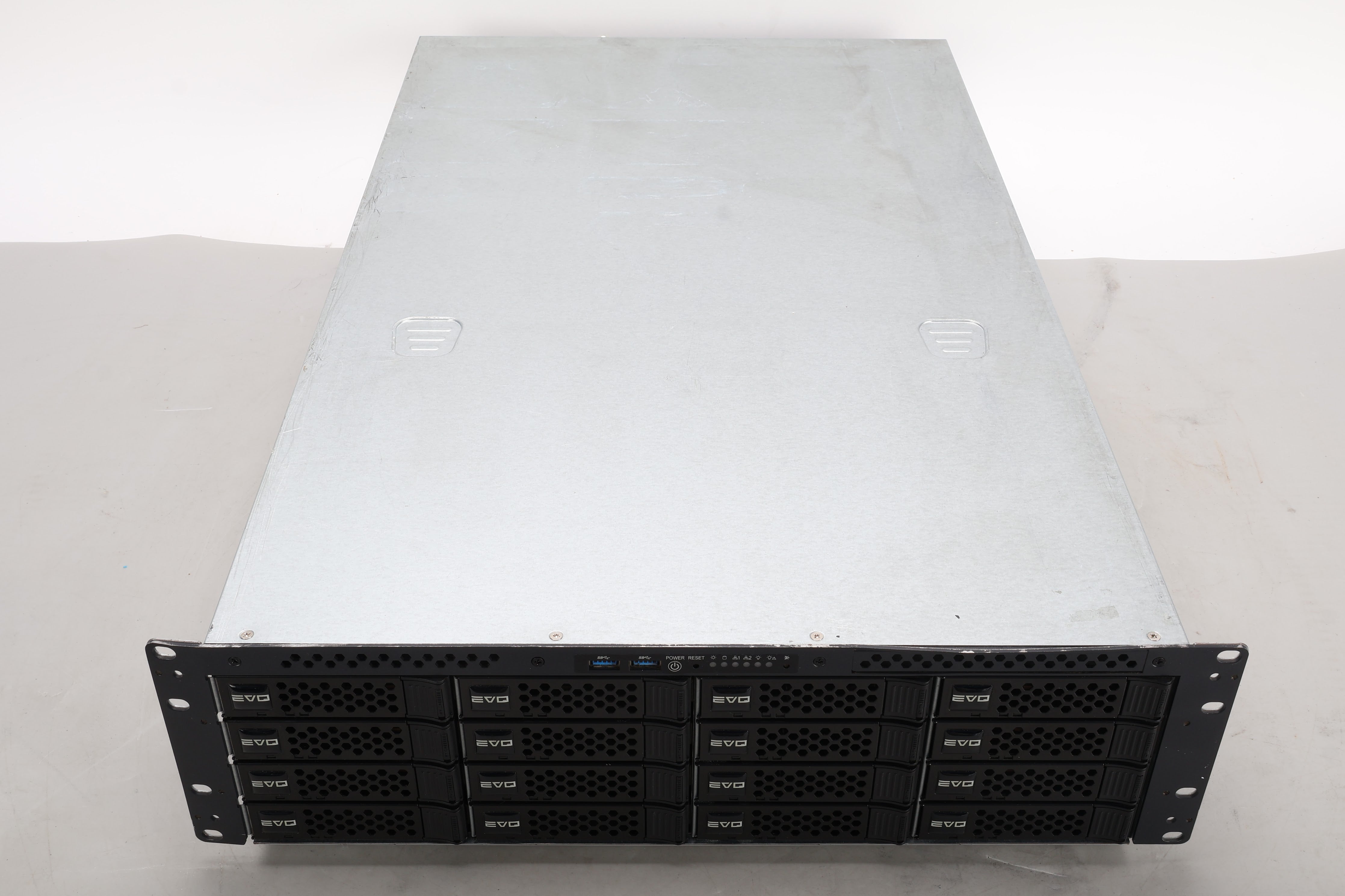SNS EVO 16-Bay Network Attached Storage (NAS) System 64TB (16 × 4TB Dr ...
