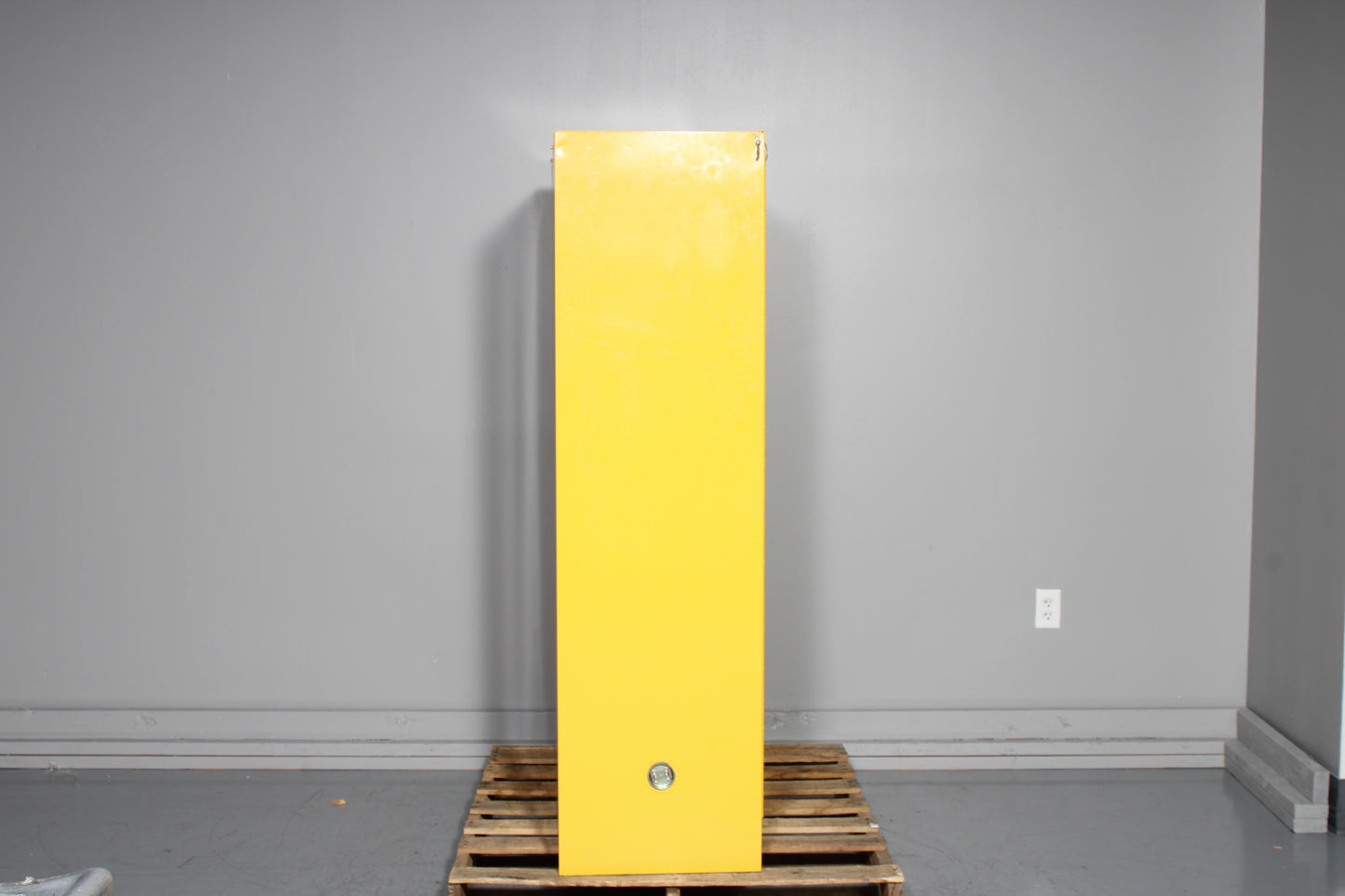 10-843504