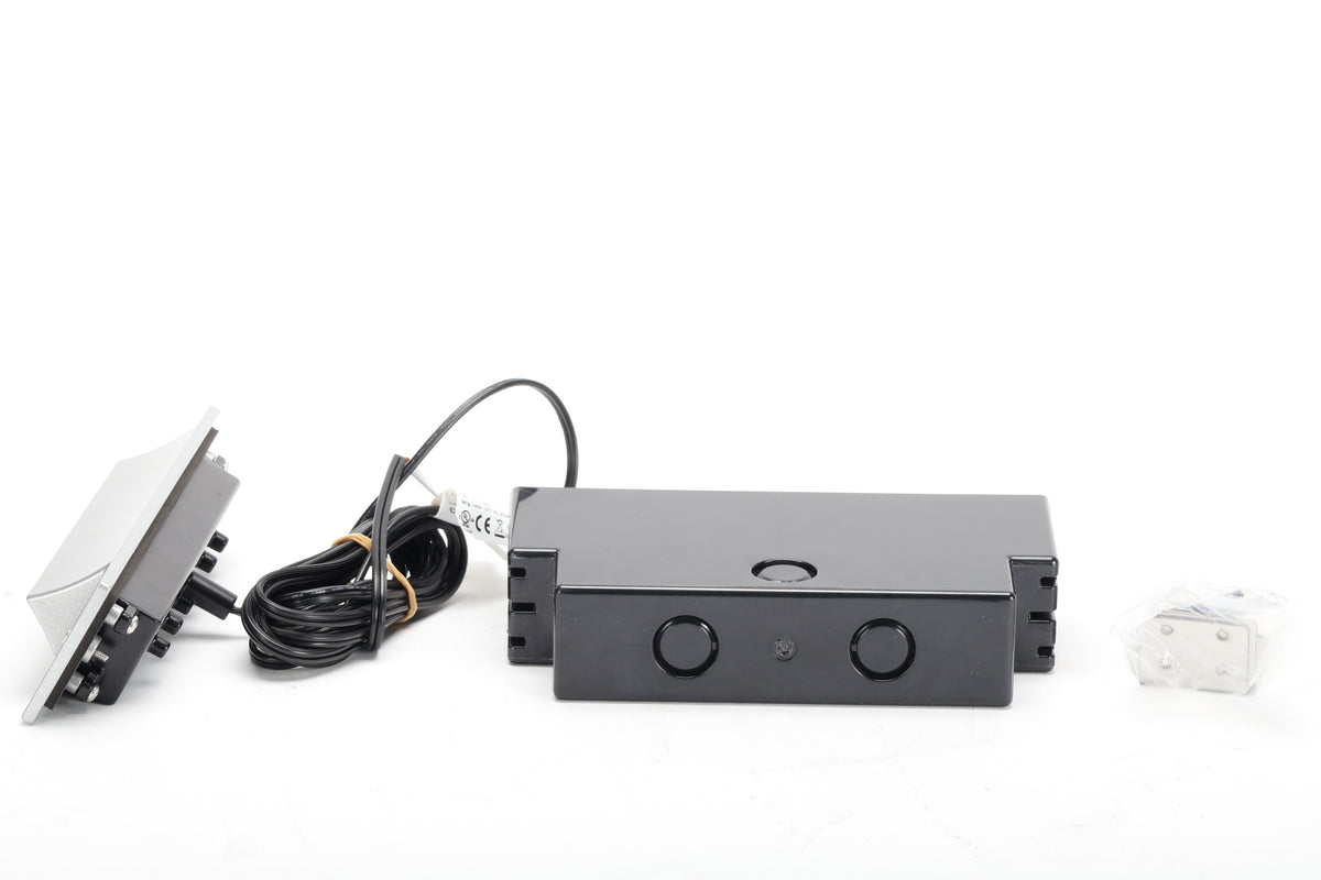 10-894784