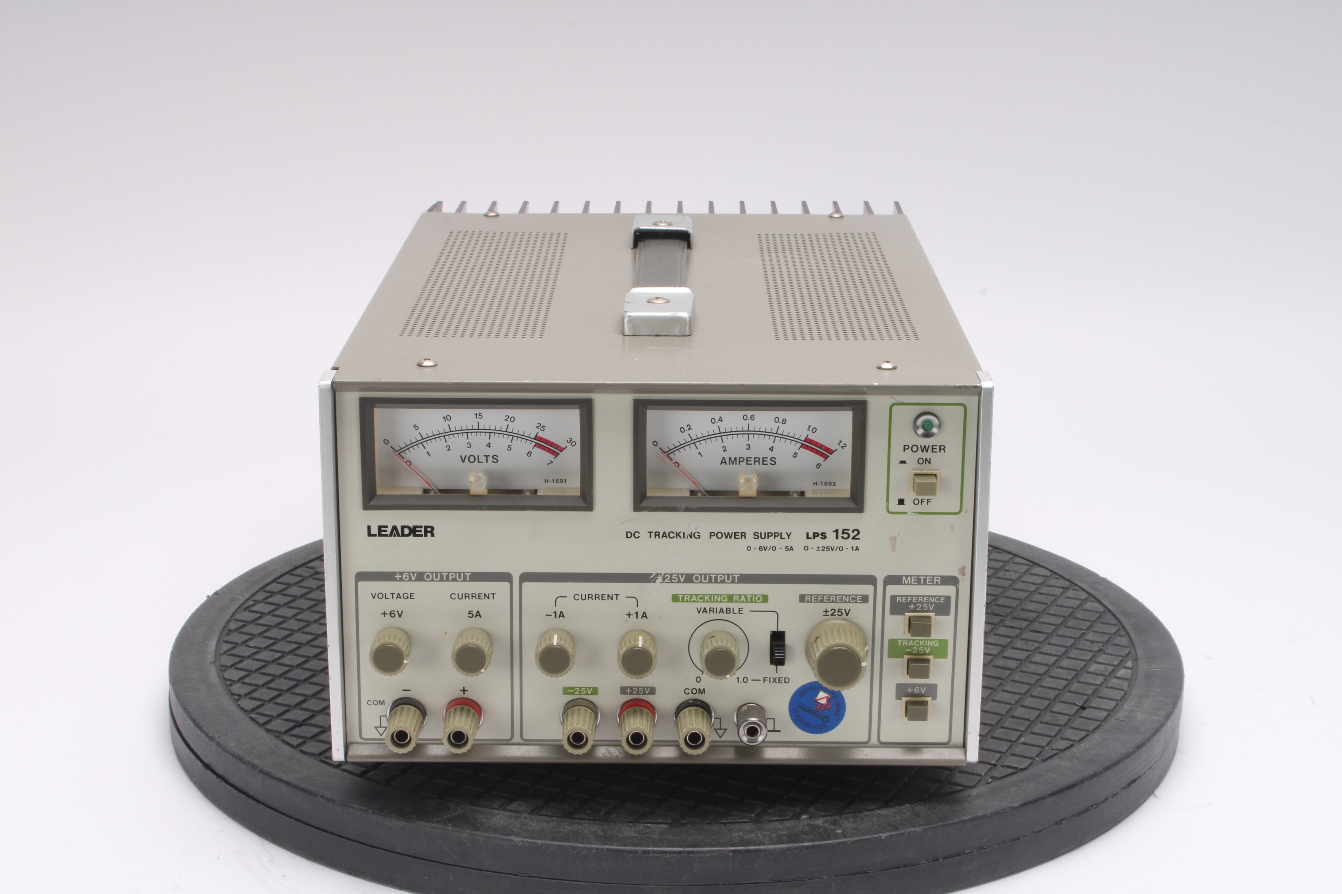 Leader LPS 152 DC Tracking Power Supply 0-6V/0-5A, 0+-25V/0-1A - Fair ...