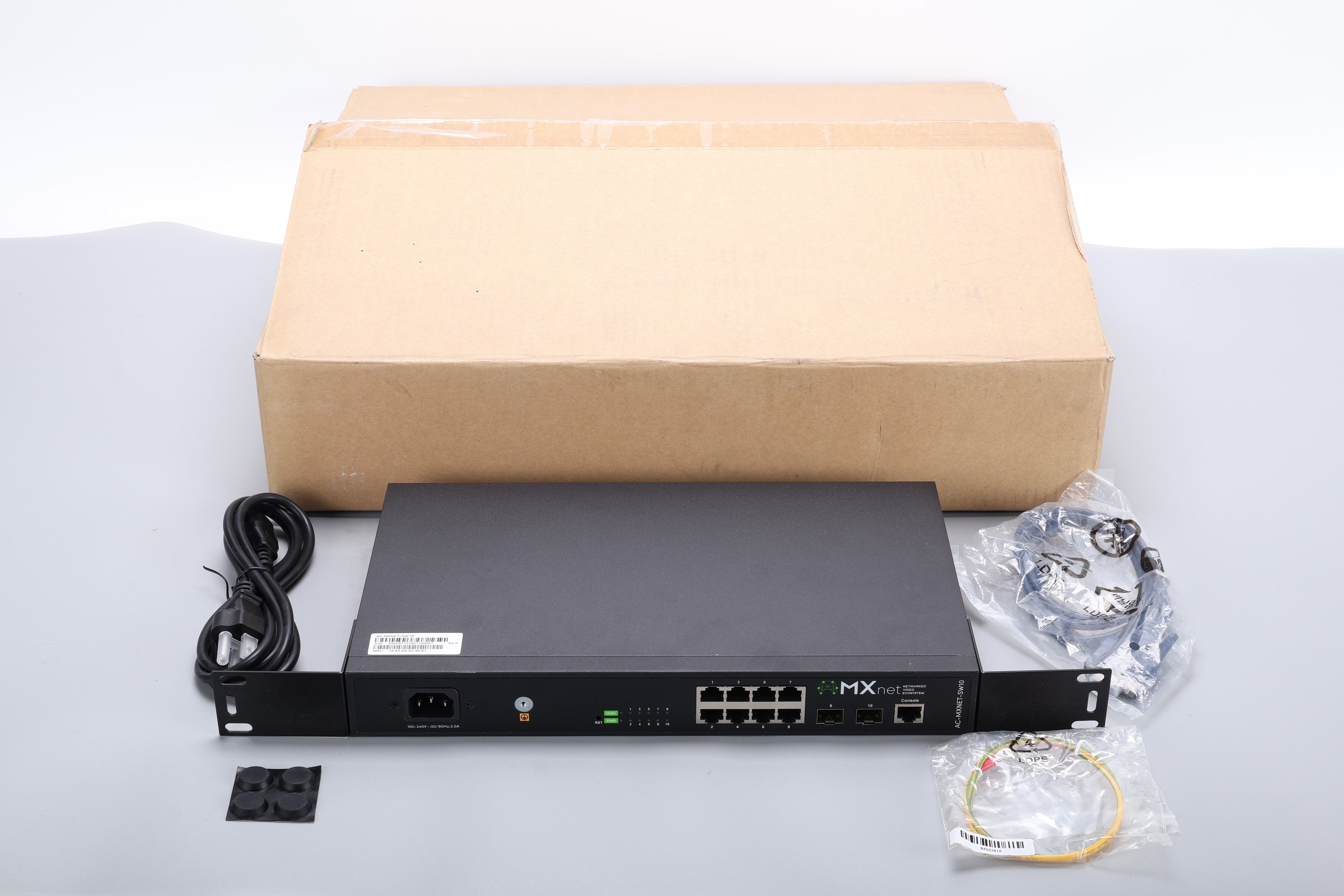 AVPro Edge AC-MXNET-SW10 10-Port Gigabit PoE+ Network Switch With Acce ...