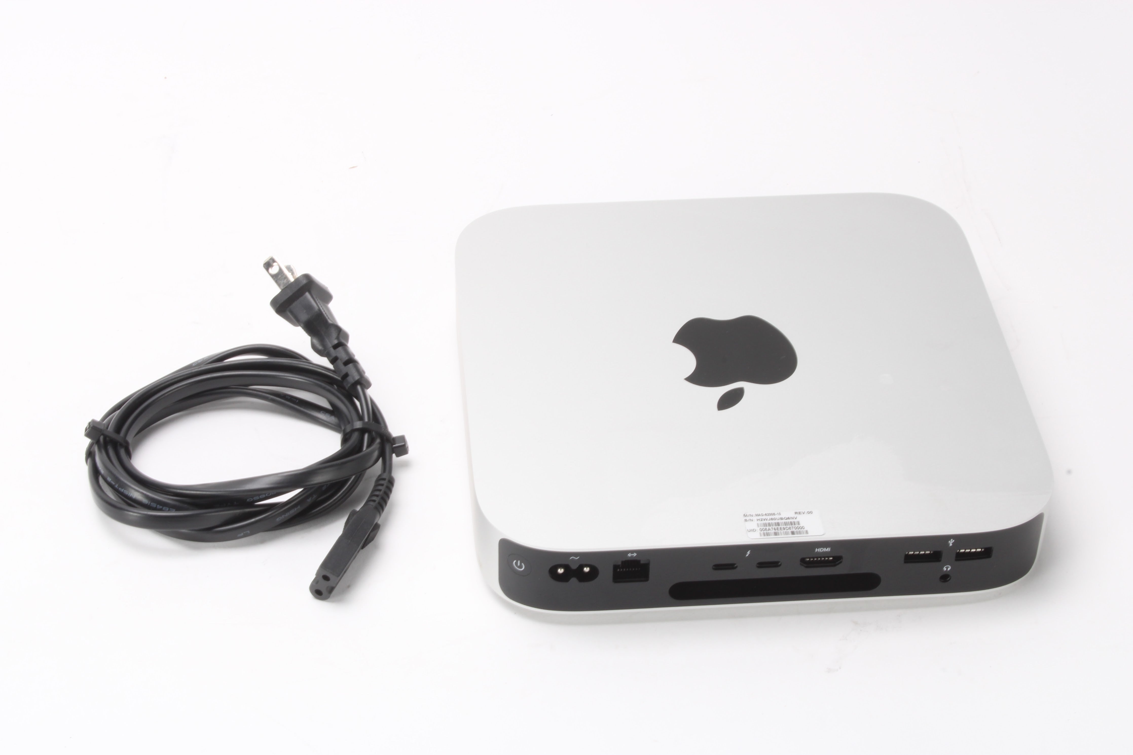 Apple Mac mini M1 (8GB RAM， 256GB SSD)