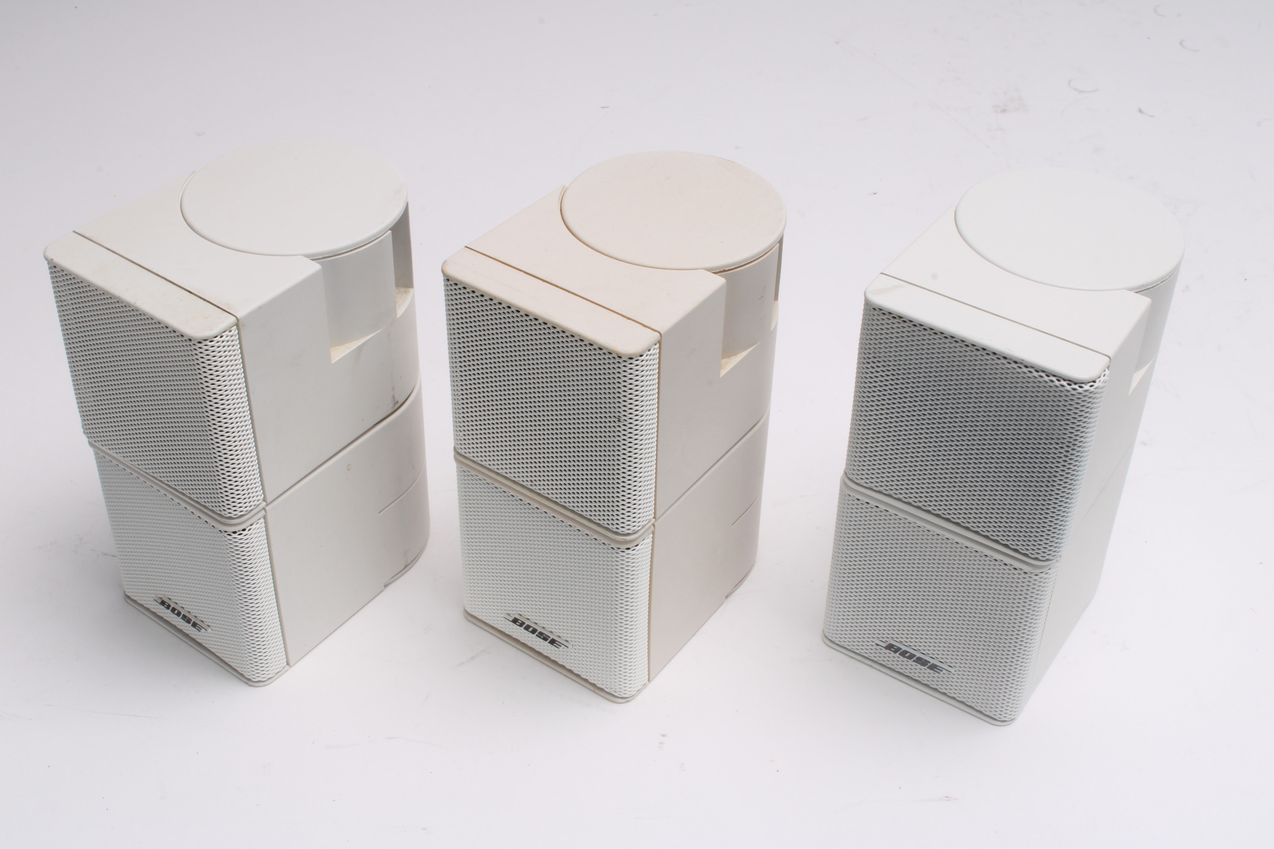 BOSE Jewel Cube スピーカー クリーム色 Bose Jewel Cube Center Channel Speaker Lot of 3 - White - Fair