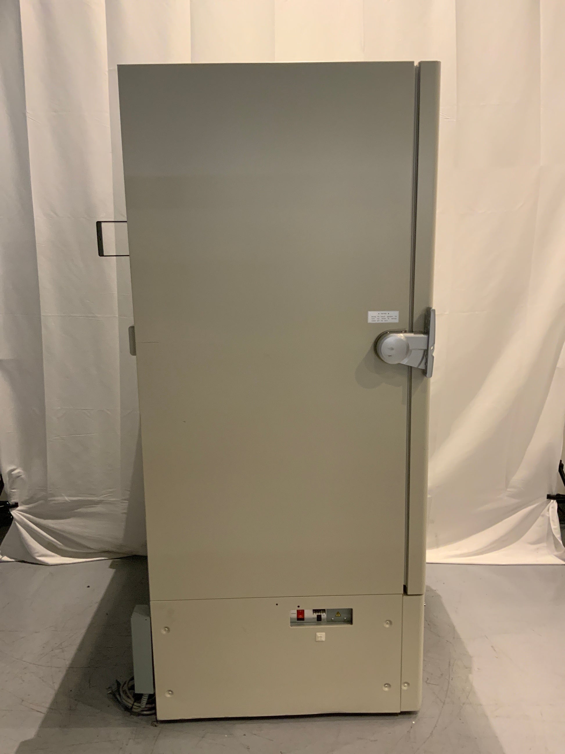 10-800873