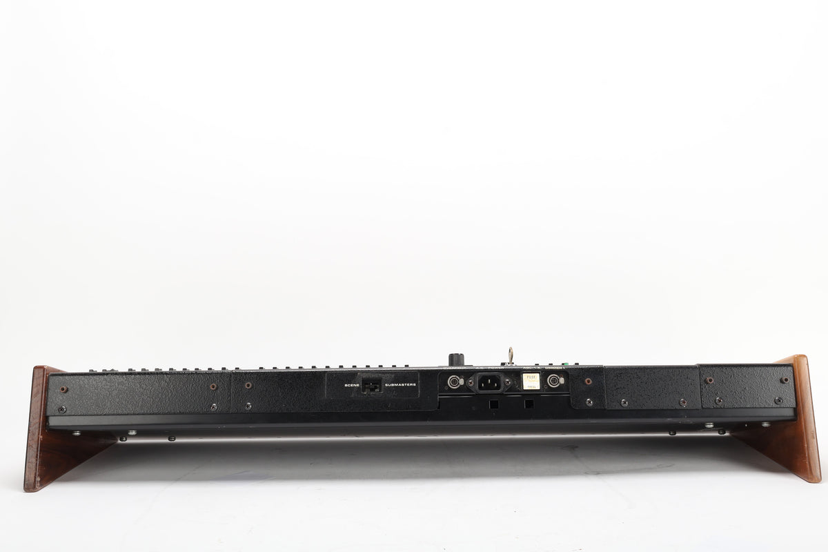 Strand Conslo Strand Mantrix 2 24-Channel Two Scene Lighting Control Console With Ke ...