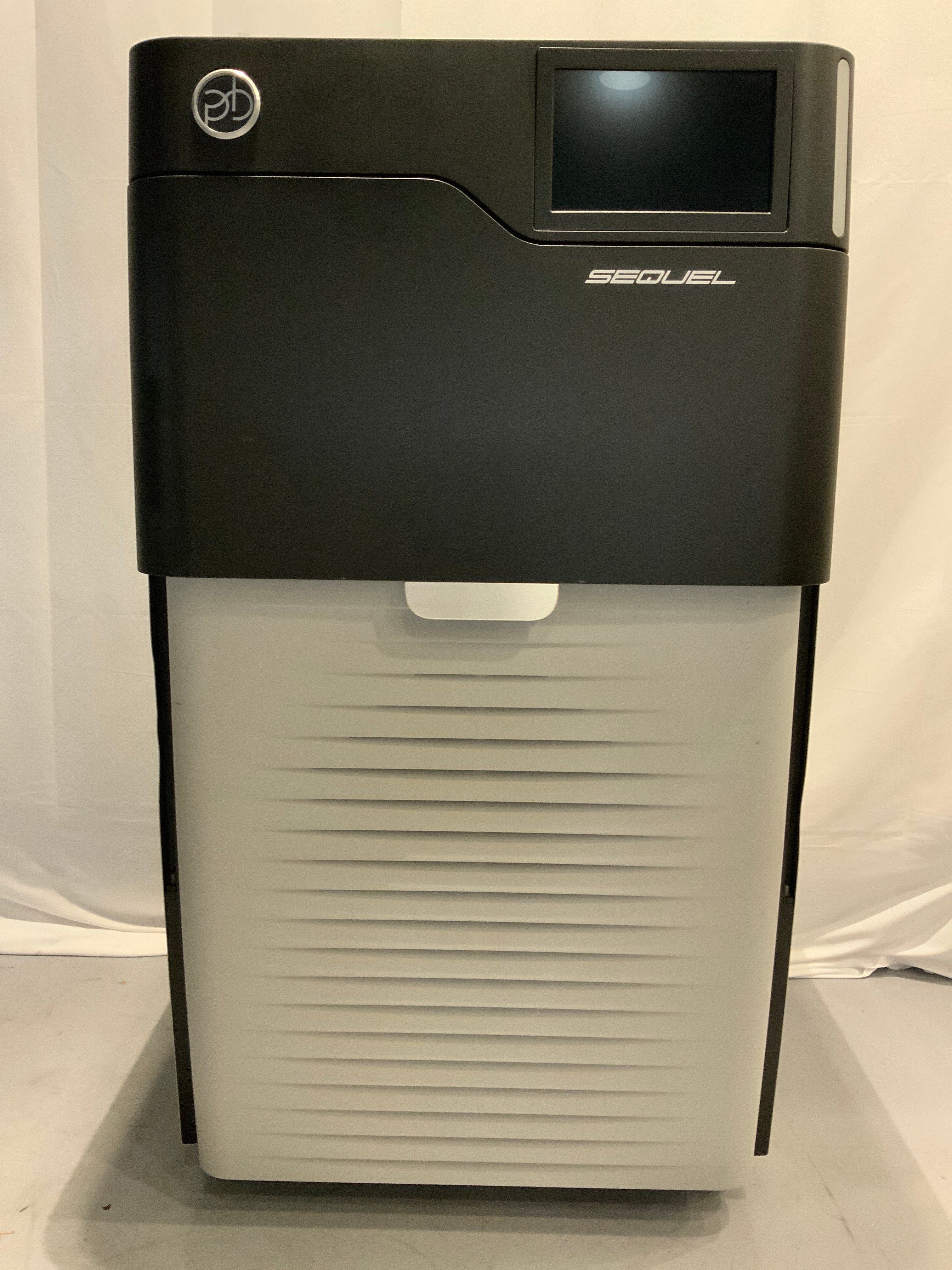 PacBio Sequel SMRT Sequencer 100-426-900 W/ USB Drive With SMRT Link v ...