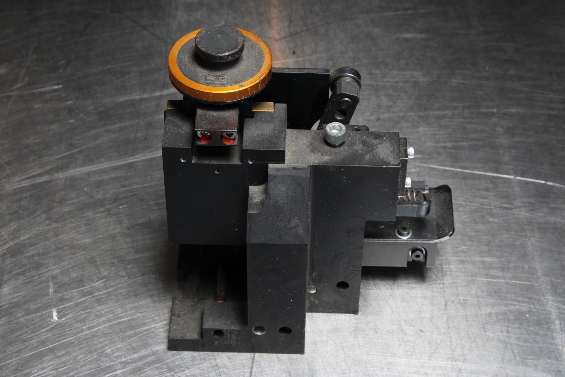 10-820255