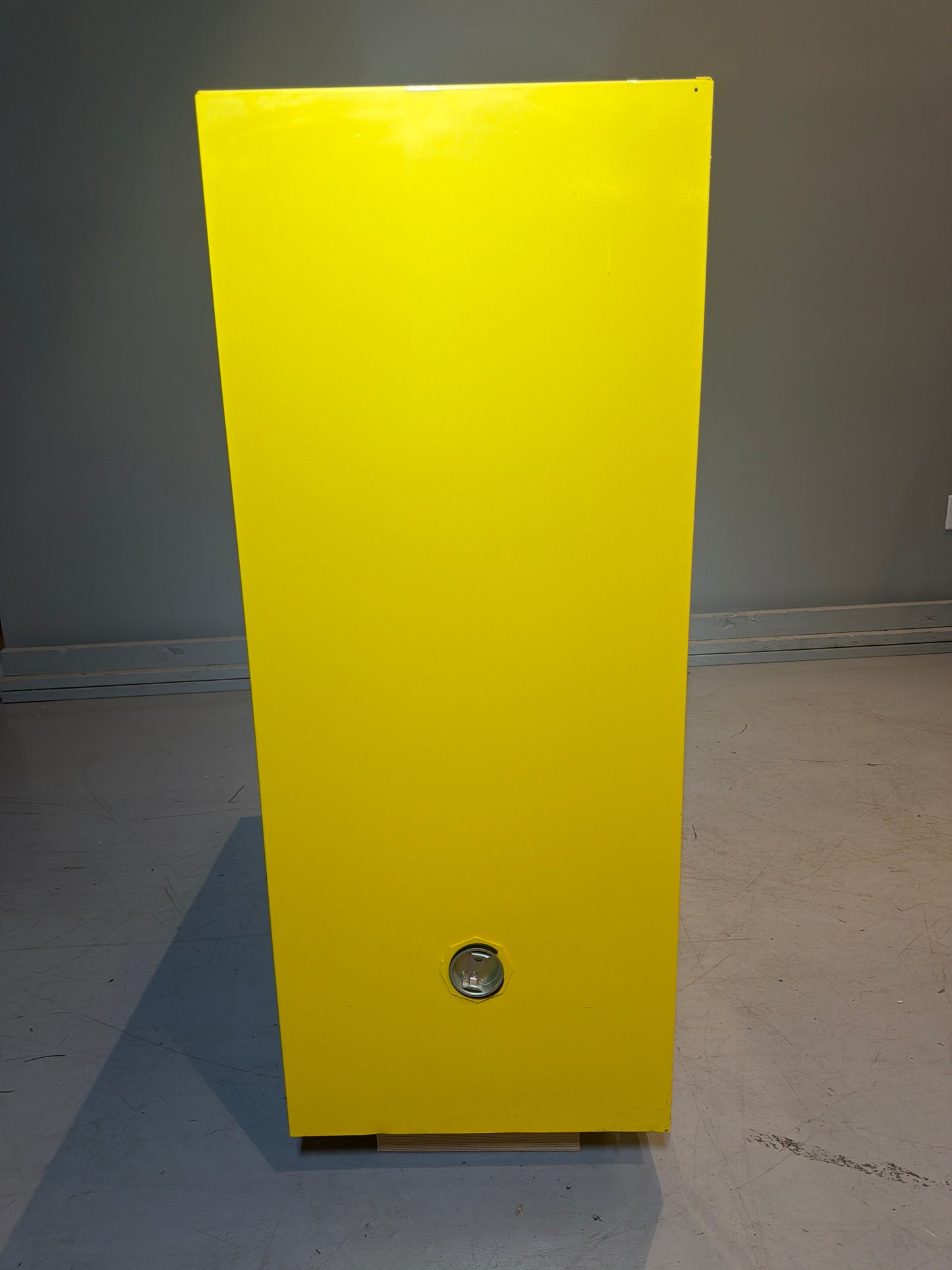 10-881760