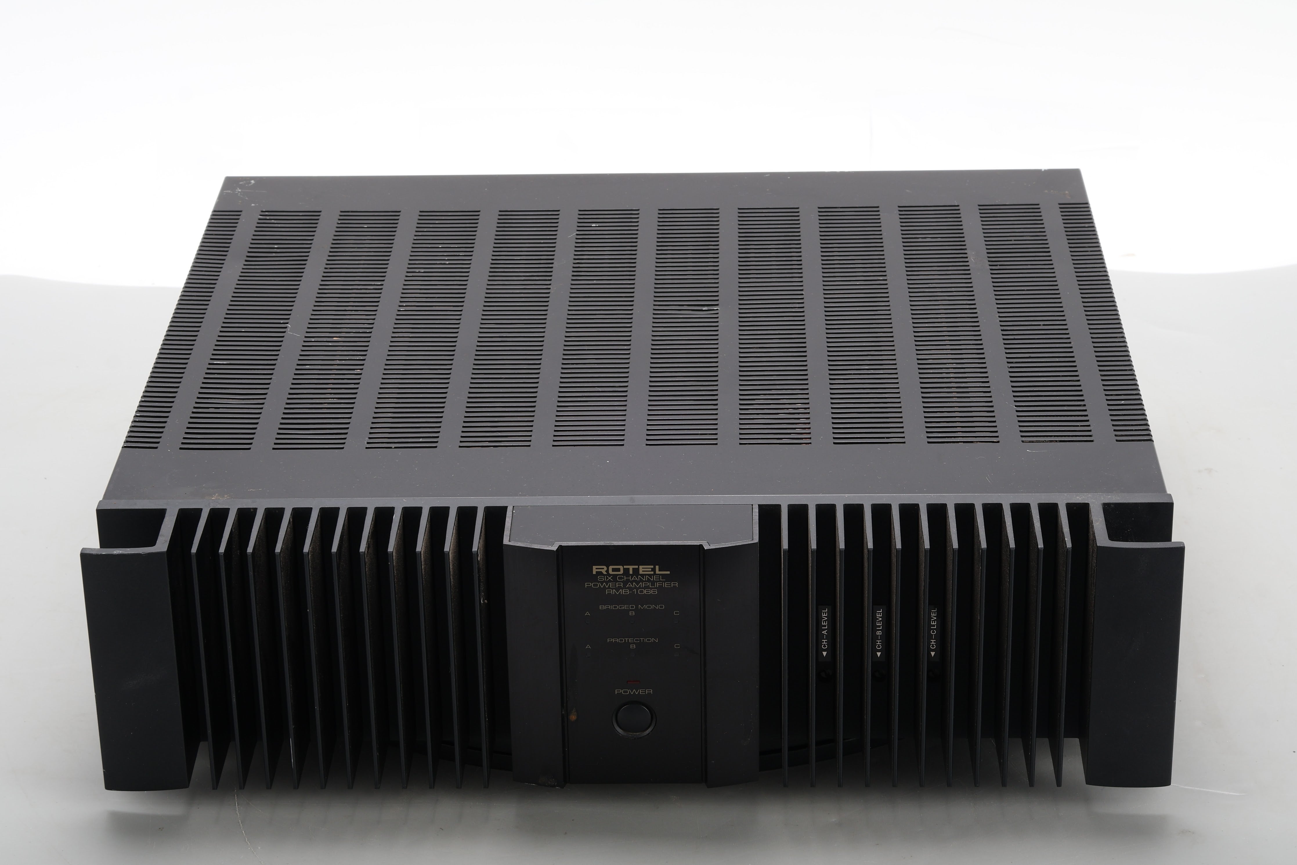 Rotel RMB-1066 Six Channel Power Amplifier – NTC Tech