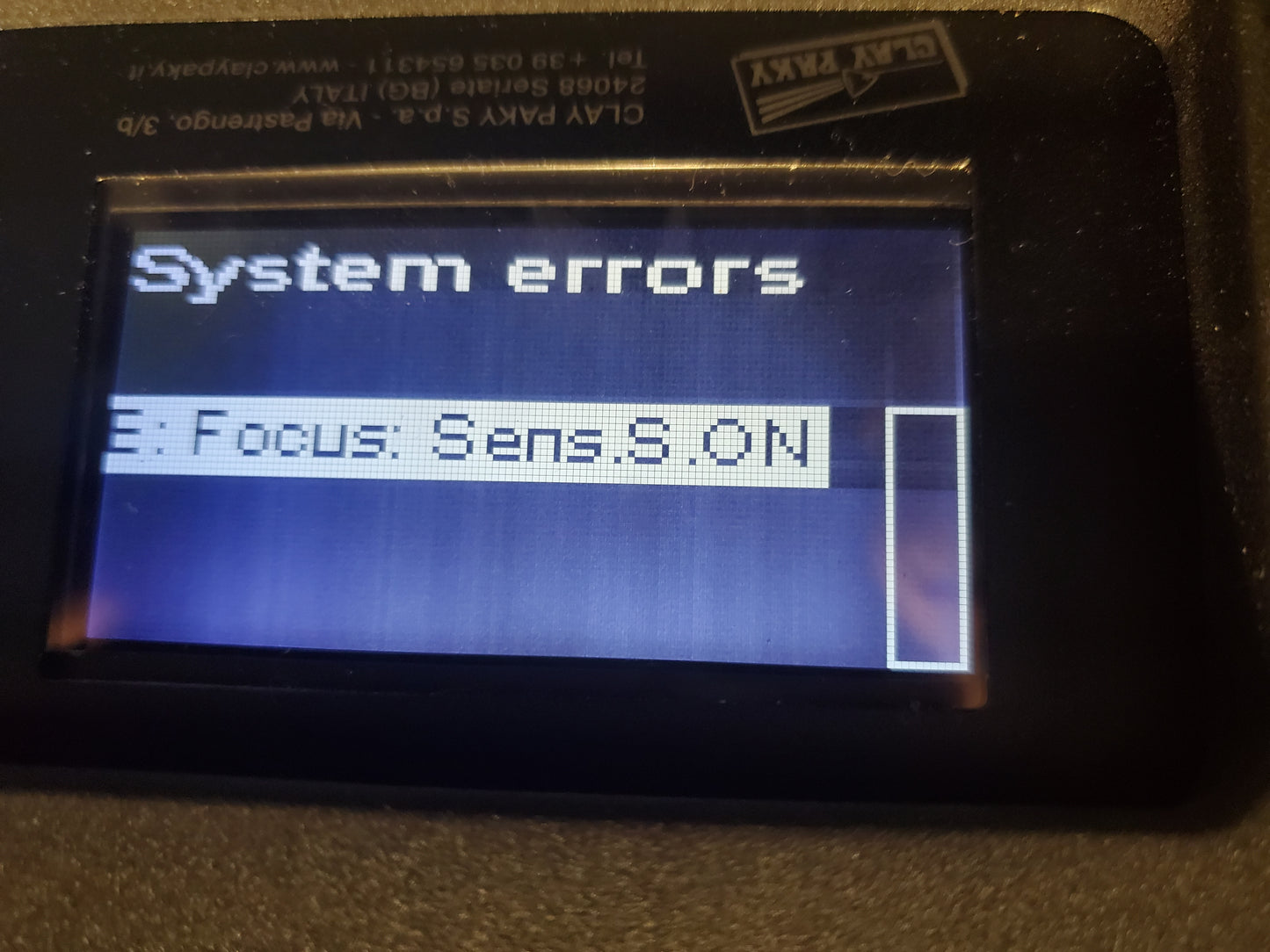 10-692225