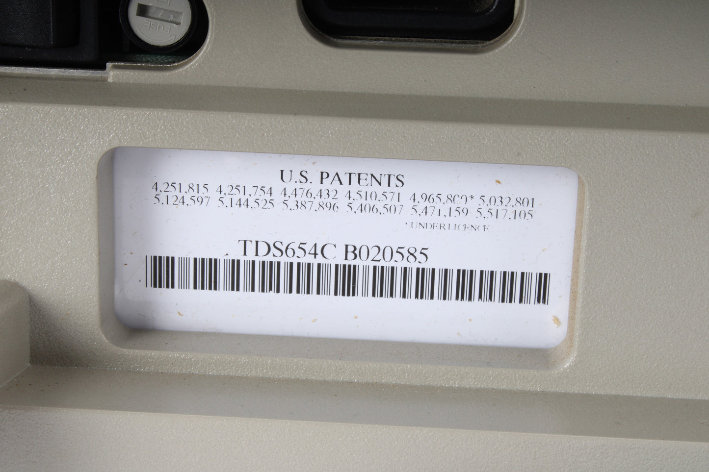 10-748400