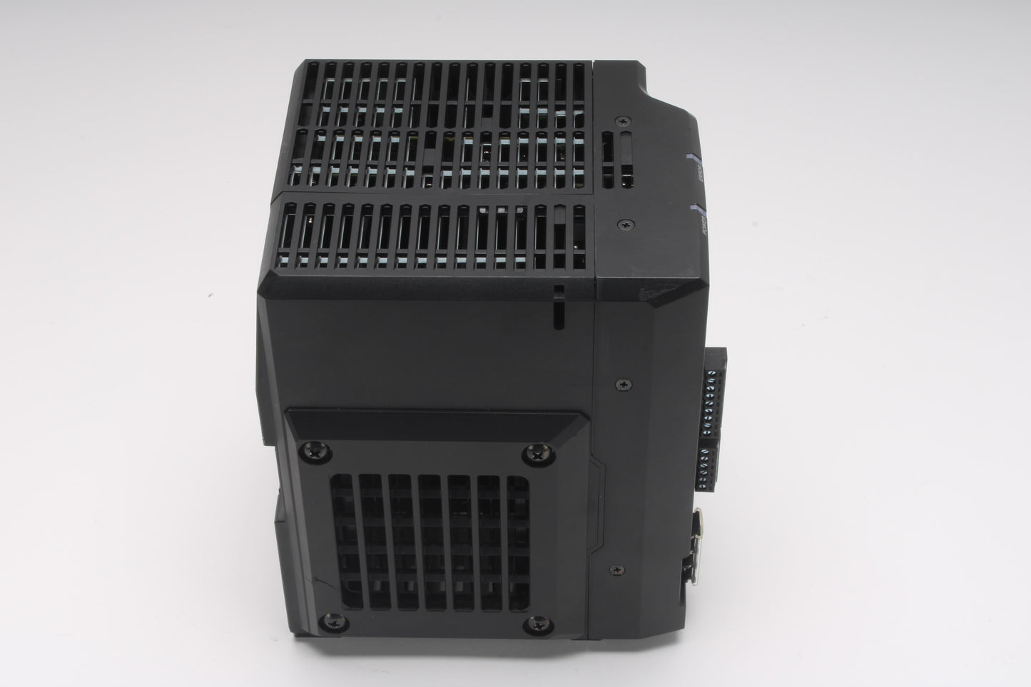 10-685844