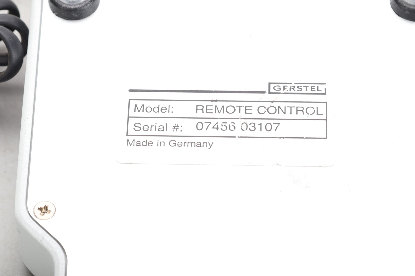 10-840842